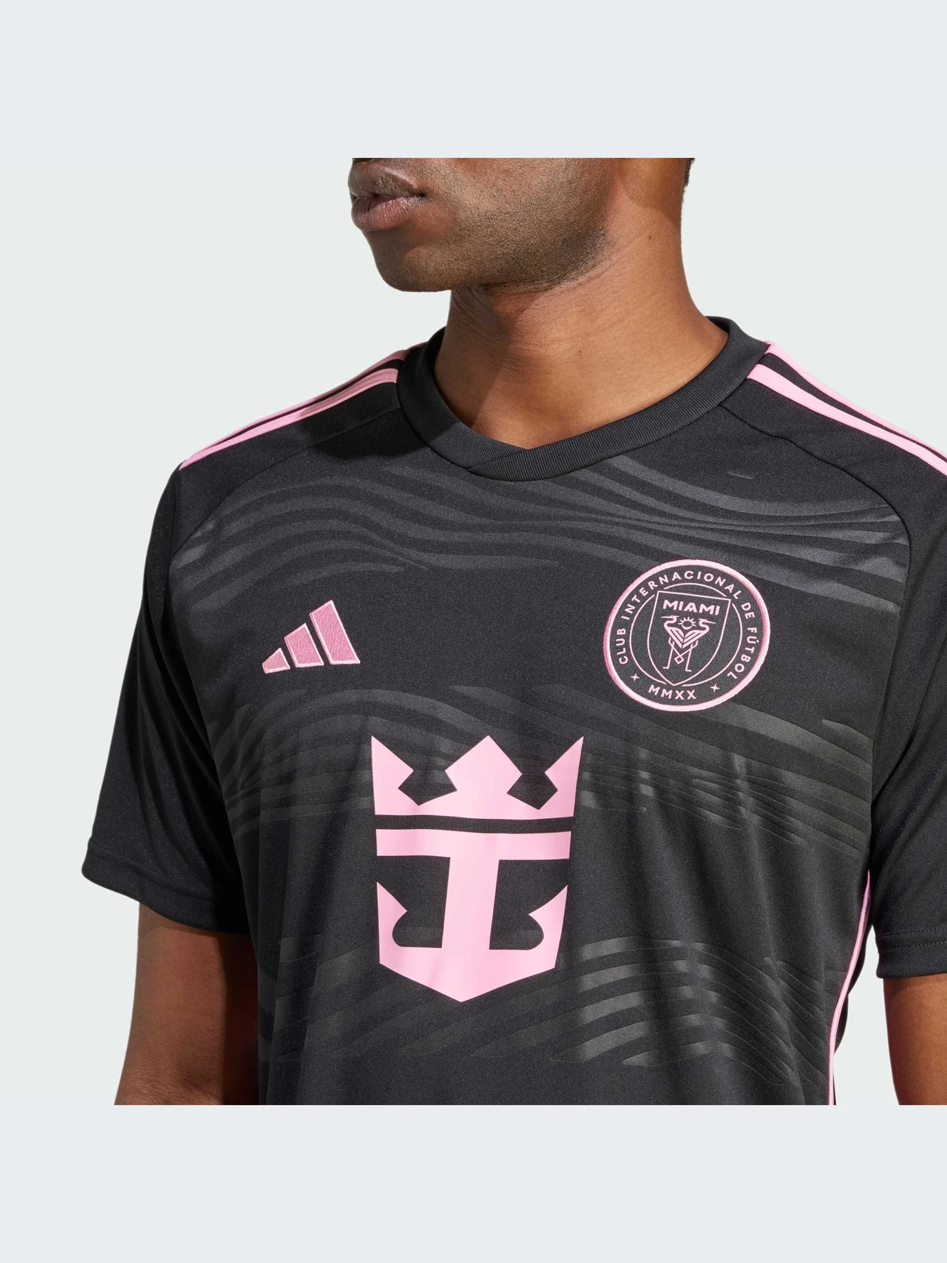 Футболки и поло Adidas модель JE9744-KZ Футболки и поло Adidas модель JE9744-KZ Фото