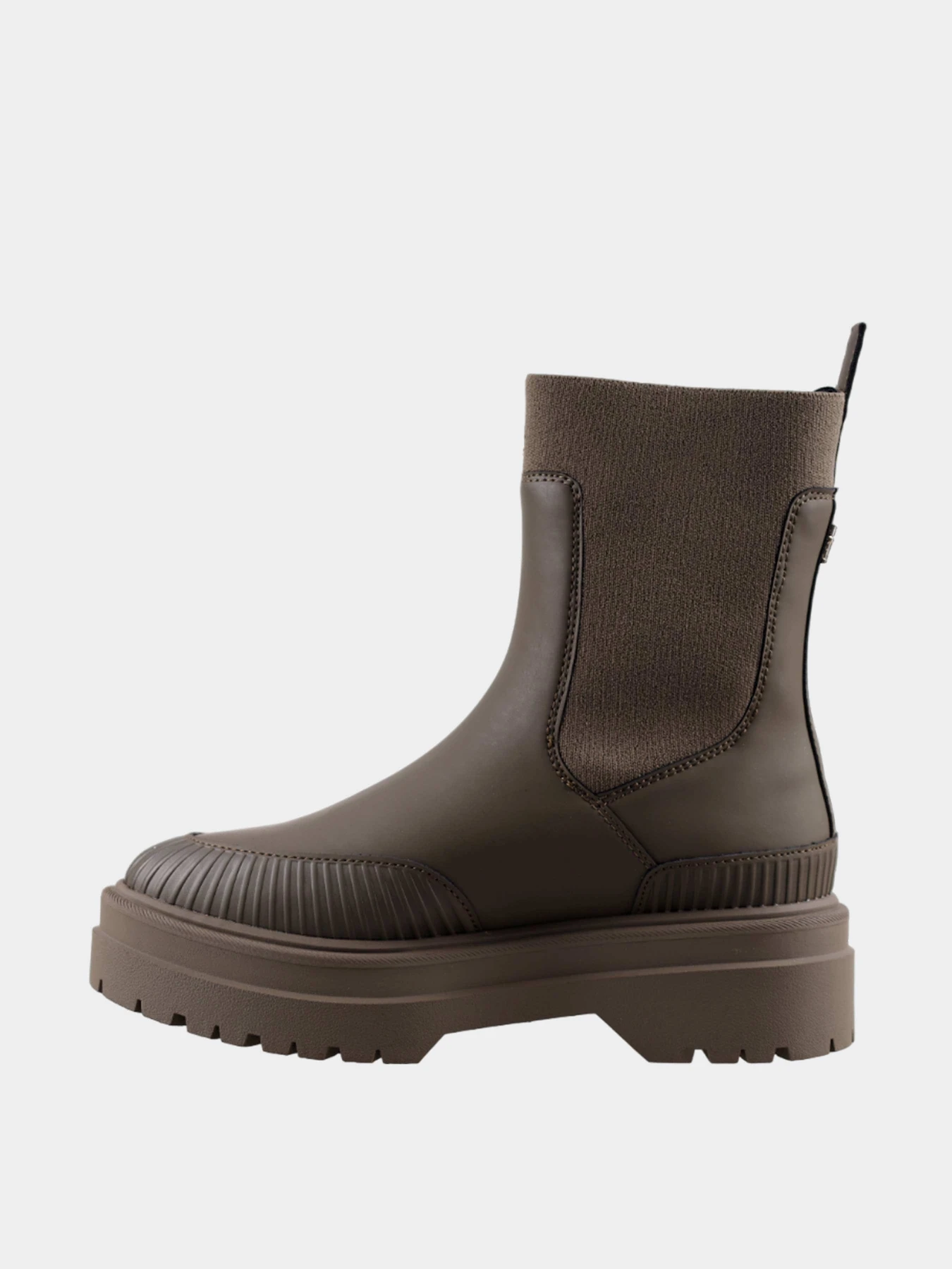 Ботинки и сапоги Tommy Hilfiger модель FW0FW07475-RBN Ботинки и сапоги Tommy Hilfiger модель FW0FW07475-RBN Фото