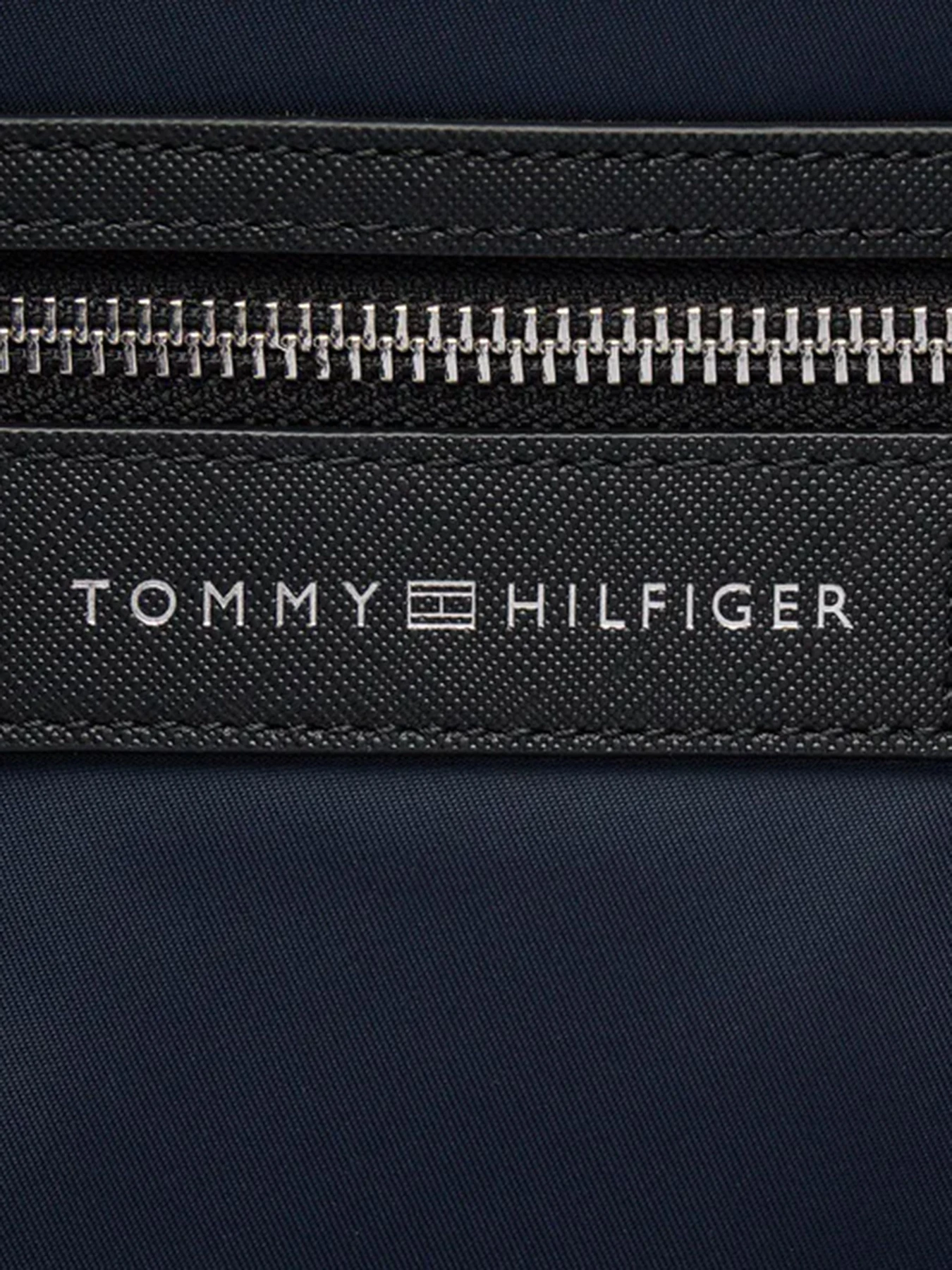 Рюкзаки Tommy Hilfiger модель AM0AM11835-DW6 Фото