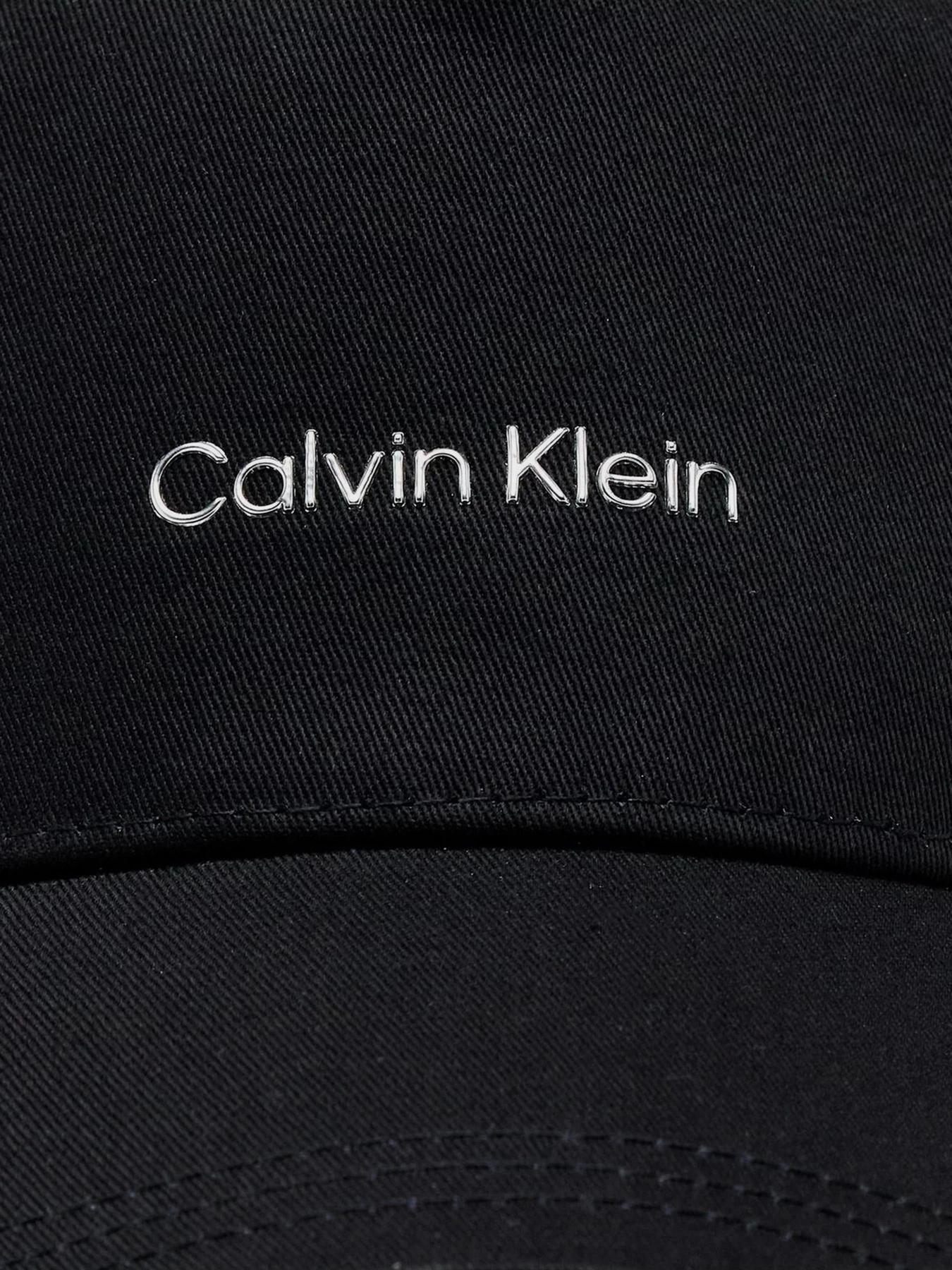 Шапки и кепки Calvin Klein модель K60K610525-BEH Шапки и кепки Calvin Klein модель K60K610525-BEH Фото