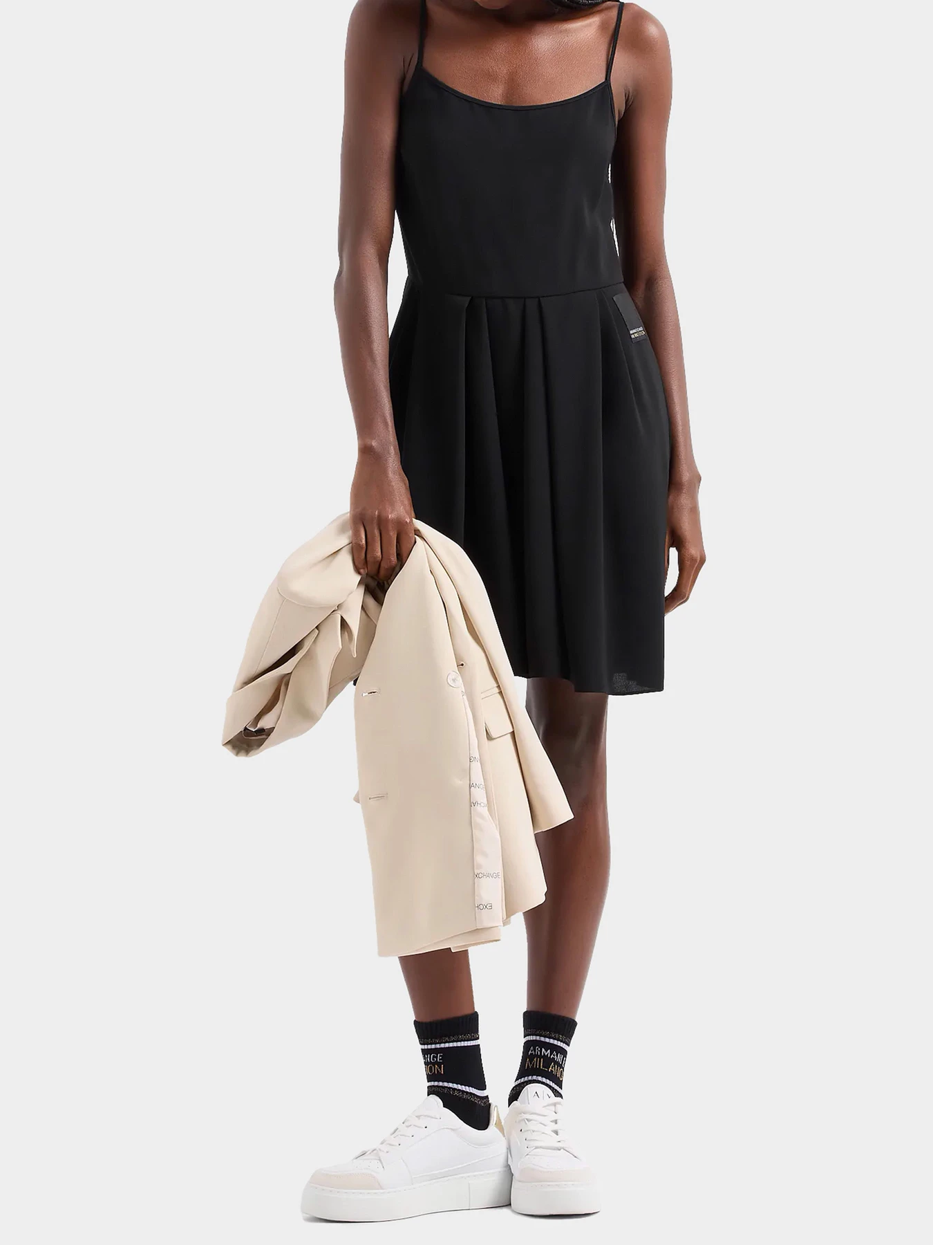 Платья Armani Exchange модель 3DYA31-YN1QZ-1200 Платья Armani Exchange модель 3DYA31-YN1QZ-1200 Фото