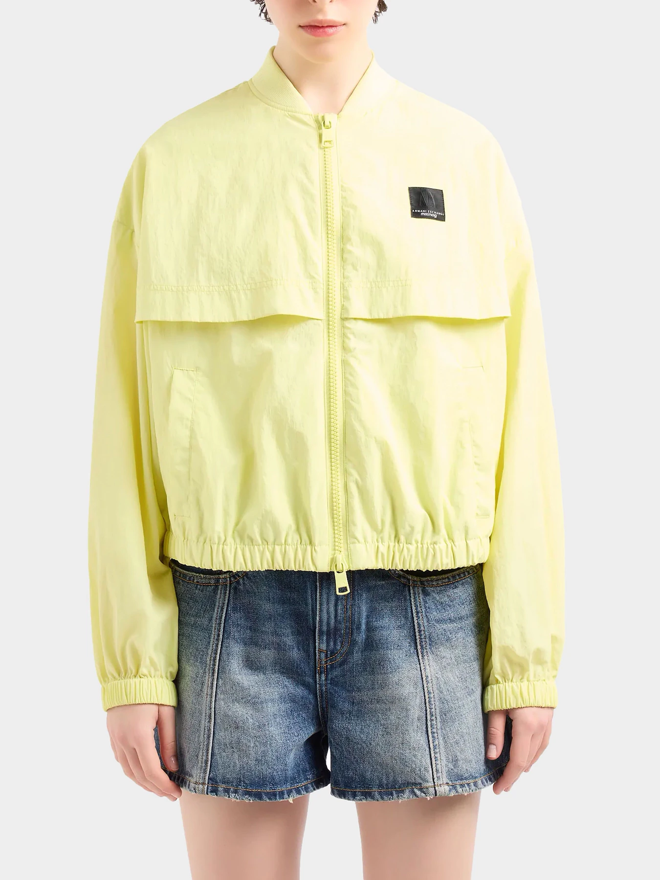 Куртки и дубленки Armani Exchange модель 3DYB46-YN5RZ-1692 Куртки и дубленки Armani Exchange модель 3DYB46-YN5RZ-1692 Фото
