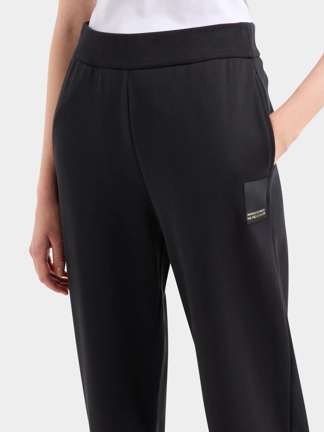 Брюки Armani Exchange модель 3DYP91-YJFDZ-1200 Брюки Armani Exchange модель 3DYP91-YJFDZ-1200 Фото