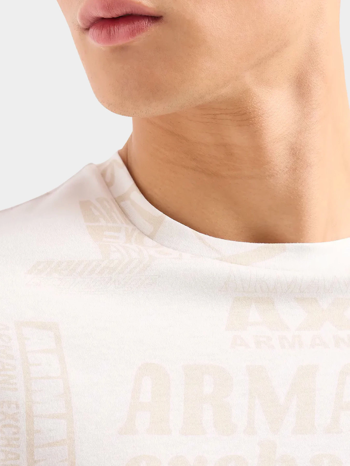 Футболки и поло Armani Exchange модель 3DZTHW-ZJ8EZ-71AU Фото
