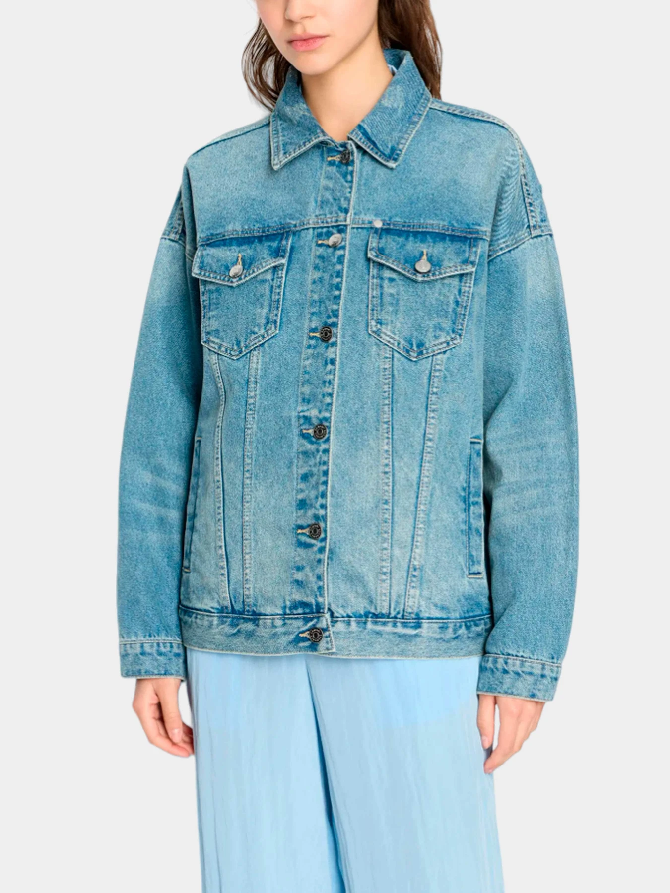 Куртки и дубленки Armani Exchange модель 8NYB34-Y4AAZ-150A Куртки и дубленки Armani Exchange модель 8NYB34-Y4AAZ-150A Фото