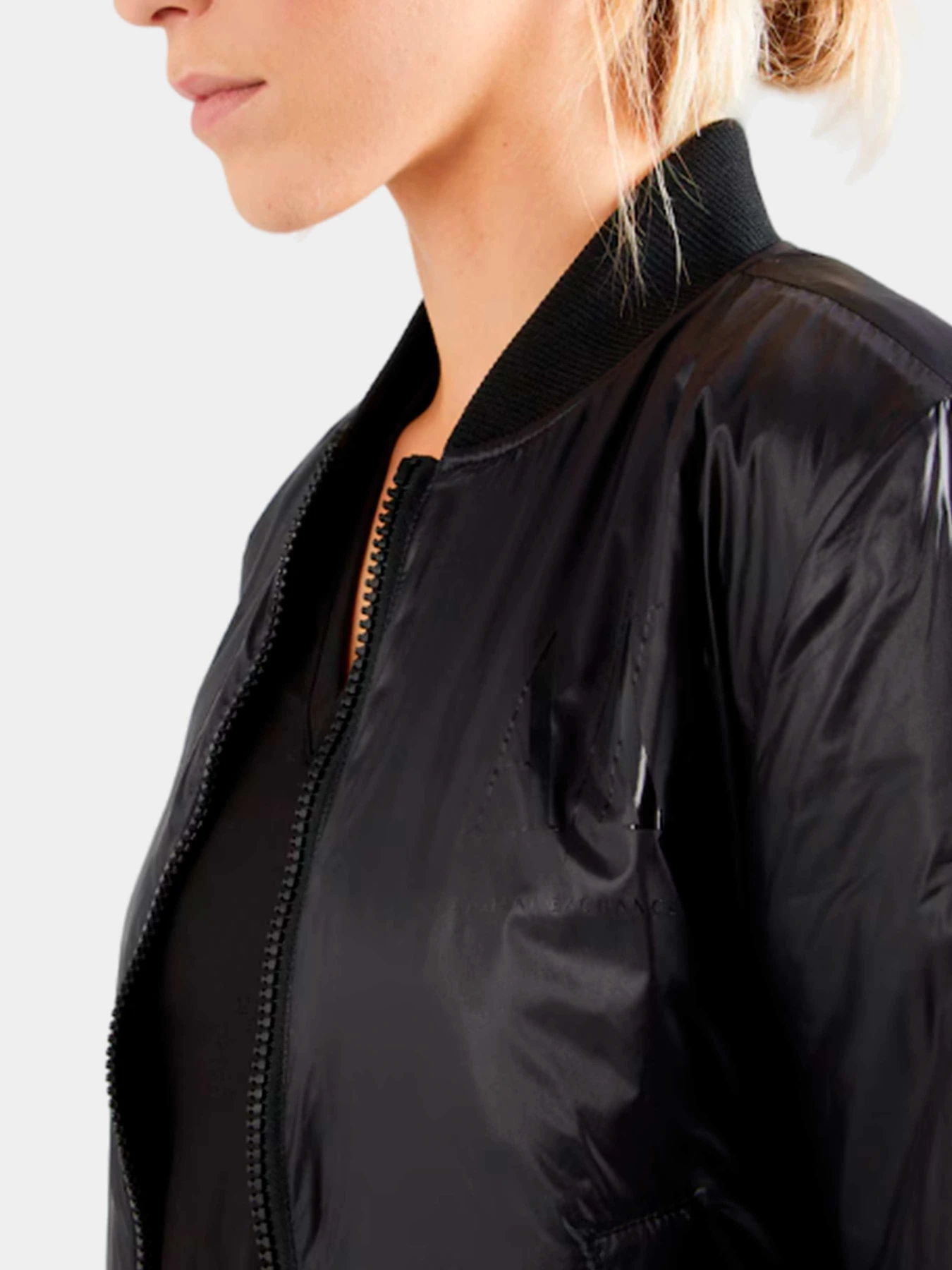 Куртки и дубленки Armani Exchange модель 8NYB55-YNYNZ-1200 Фото
