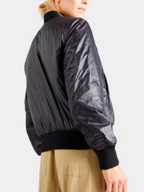 Куртки и дубленки Armani Exchange модель 8NYB55-YNYNZ-1200 Фото