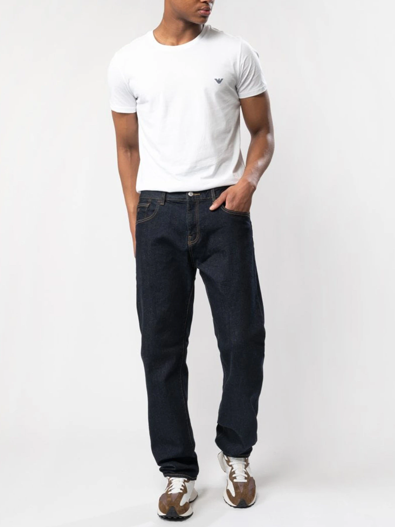 Джинсы Armani Exchange модель 8NZJ16-Z1SHZ-55AA Джинсы Armani Exchange модель 8NZJ16-Z1SHZ-55AA Фото