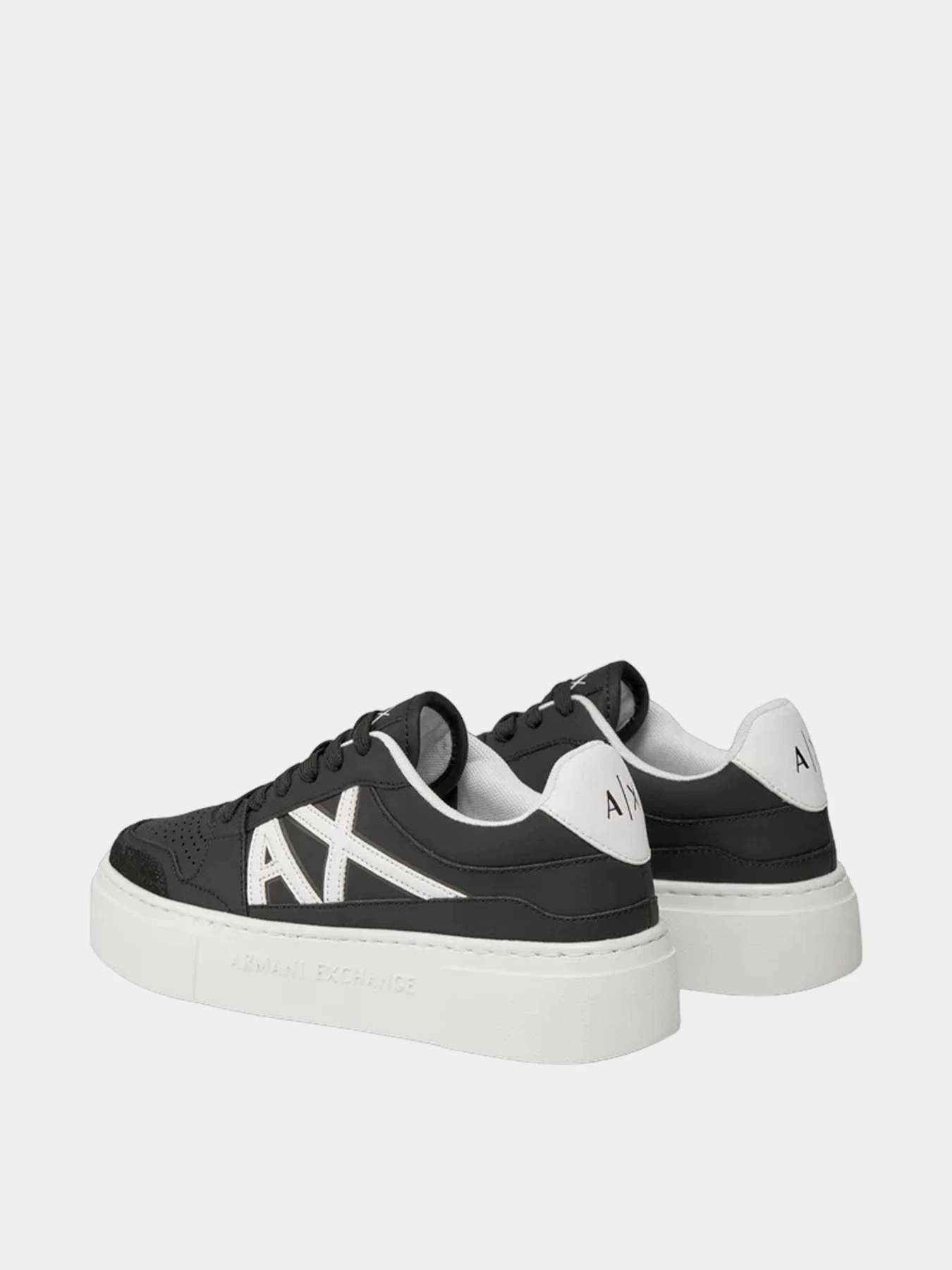 Кроссовки Armani Exchange модель XDX147-XV830-T037 Кроссовки Armani Exchange модель XDX147-XV830-T037 Фото