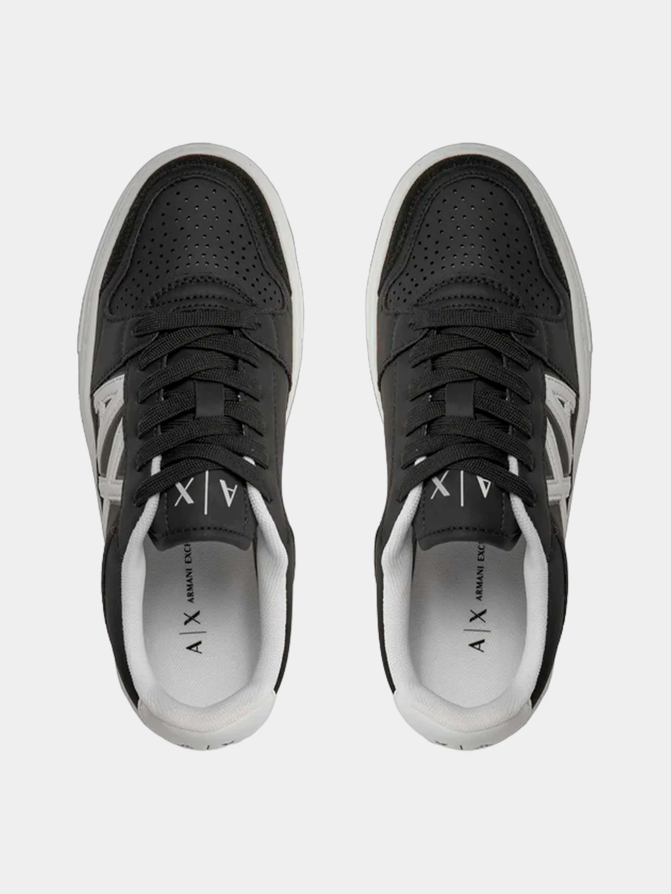 Кроссовки Armani Exchange модель XDX147-XV830-T037 Кроссовки Armani Exchange модель XDX147-XV830-T037 Фото