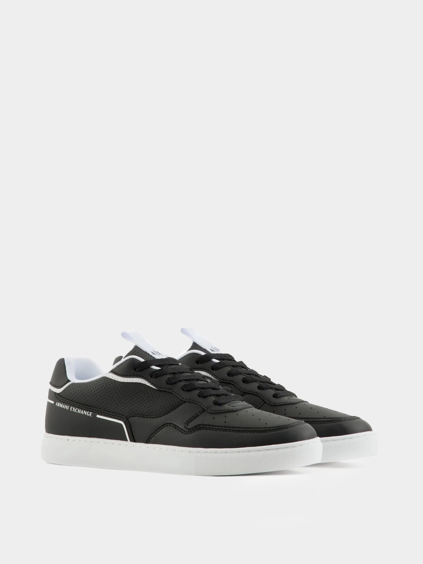Кроссовки Armani Exchange модель XUX199-XV800-S277 Кроссовки Armani Exchange модель XUX199-XV800-S277 Фото