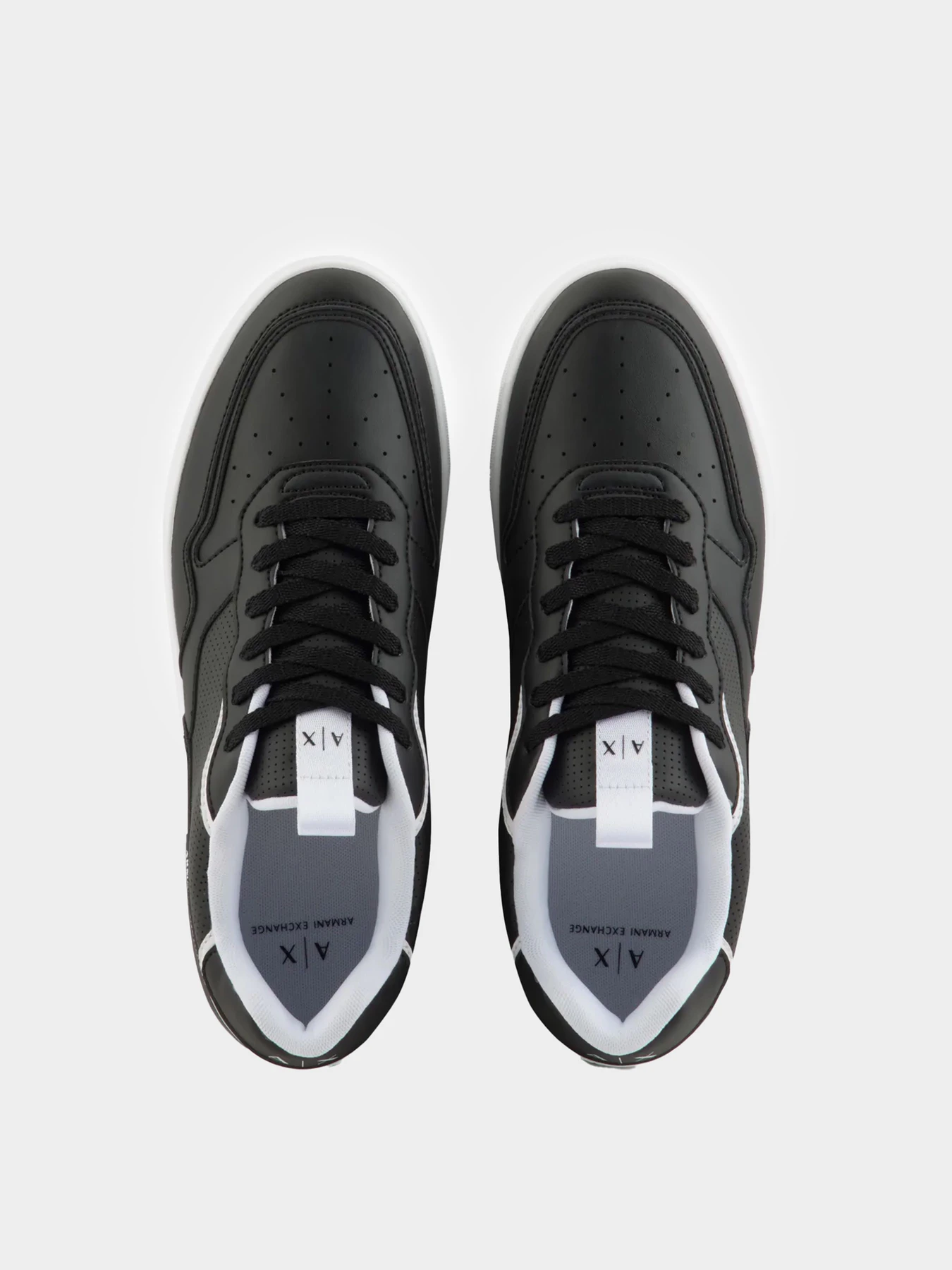 Кроссовки Armani Exchange модель XUX199-XV800-S277 Кроссовки Armani Exchange модель XUX199-XV800-S277 Фото