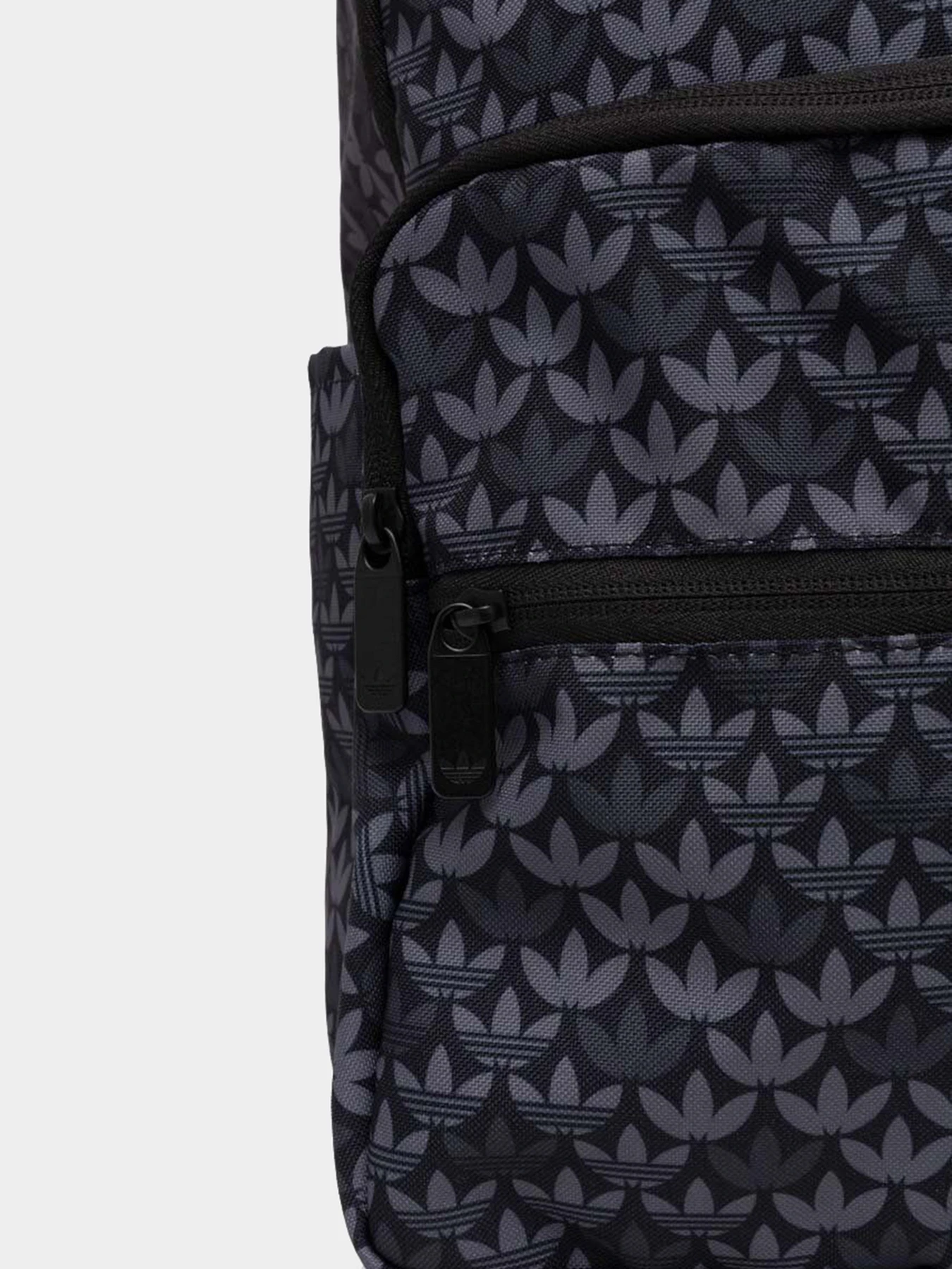 Рюкзаки Adidas модель IU0009 Рюкзаки Adidas модель IU0009 Фото