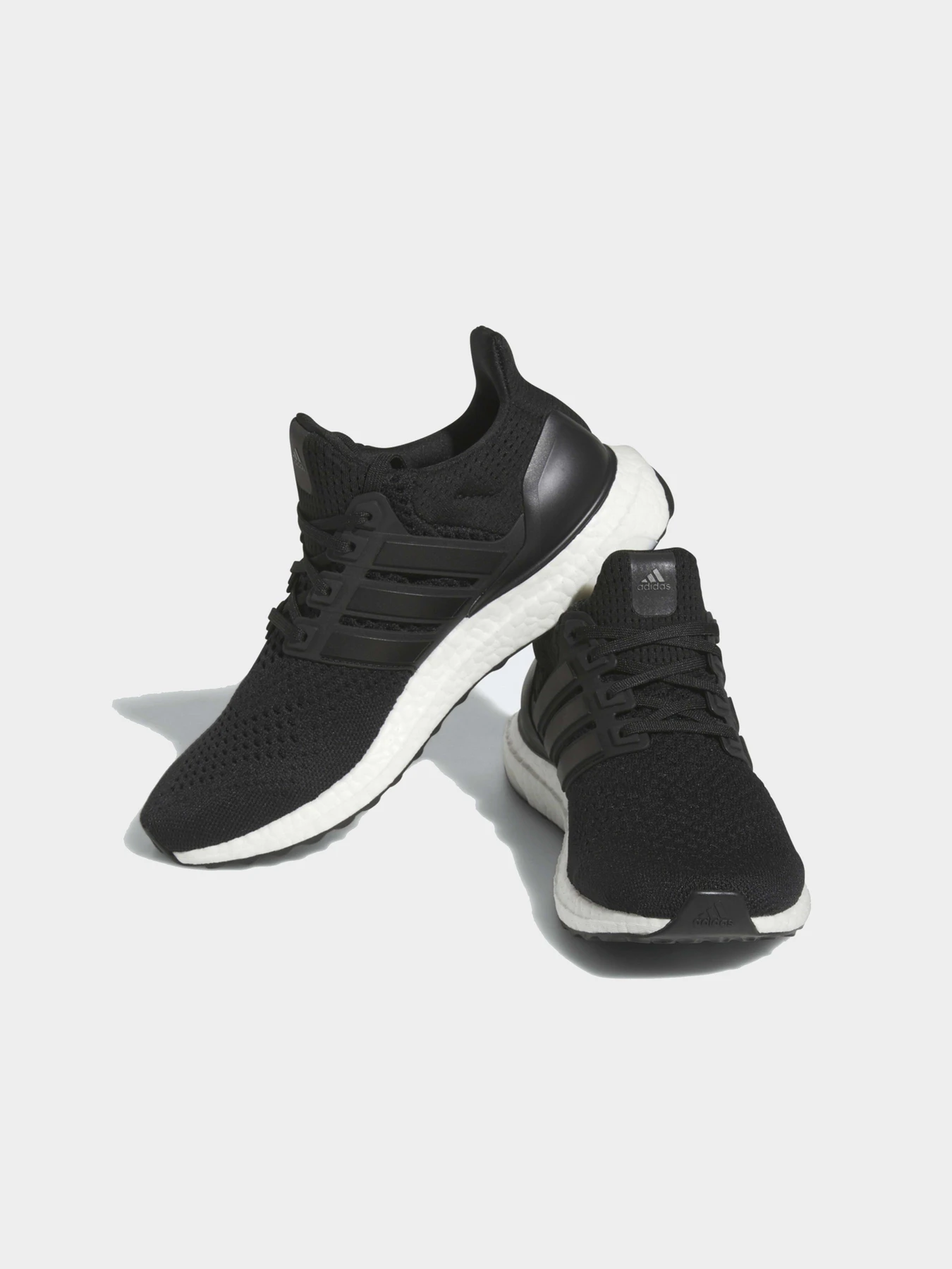 Кроссовки Adidas модель HQ4206 Кроссовки Adidas модель HQ4206 Фото