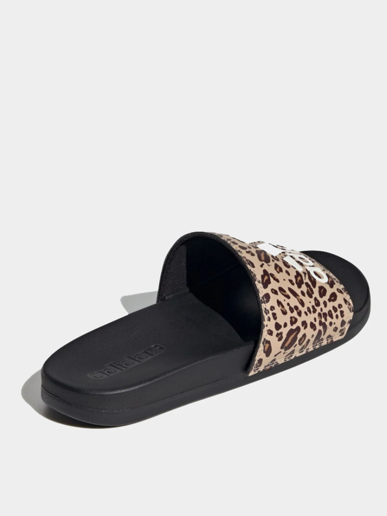 Шлёпанцы Adidas модель ID8502 Шлёпанцы Adidas модель ID8502 Фото