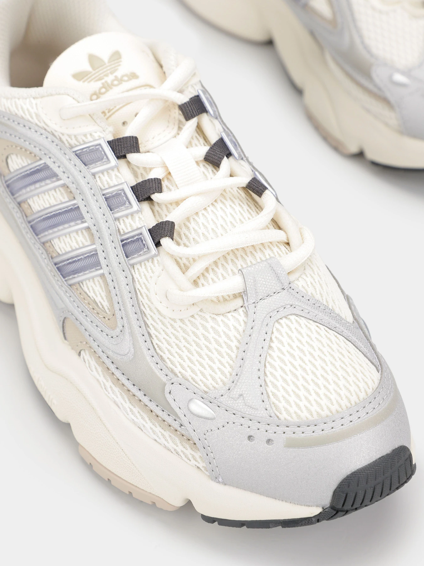 Кроссовки Adidas модель IE5841 Фото