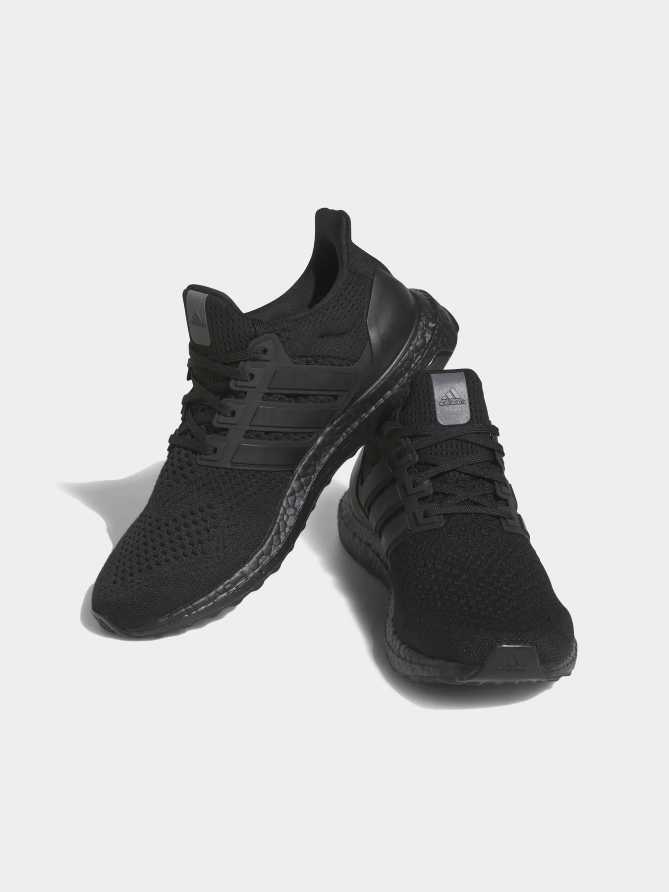 Кроссовки Adidas модель HQ4199 Кроссовки Adidas модель HQ4199 Фото