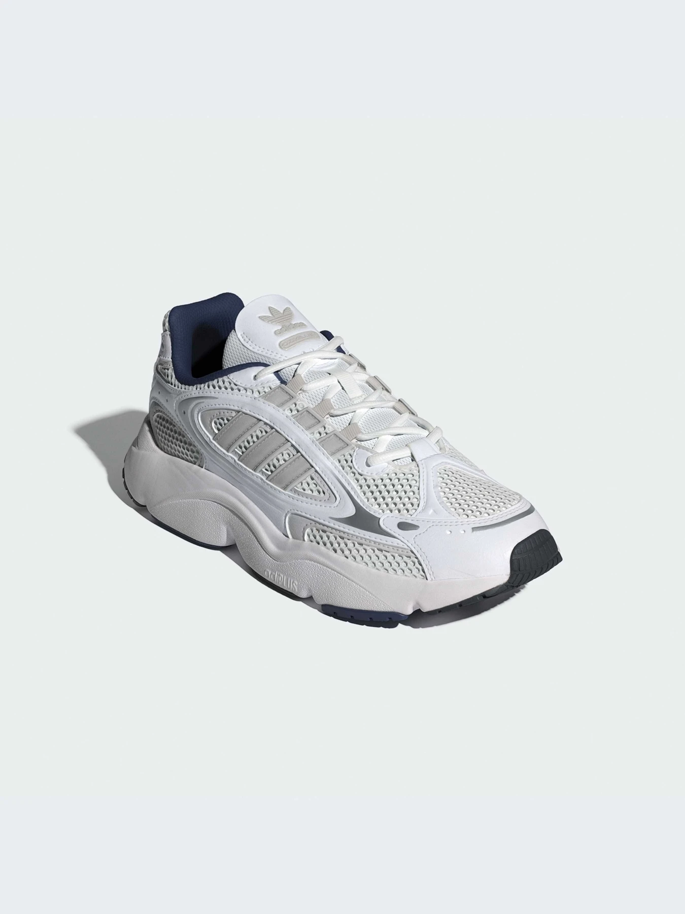Кроссовки Adidas модель IF3447 Кроссовки Adidas модель IF3447 Фото