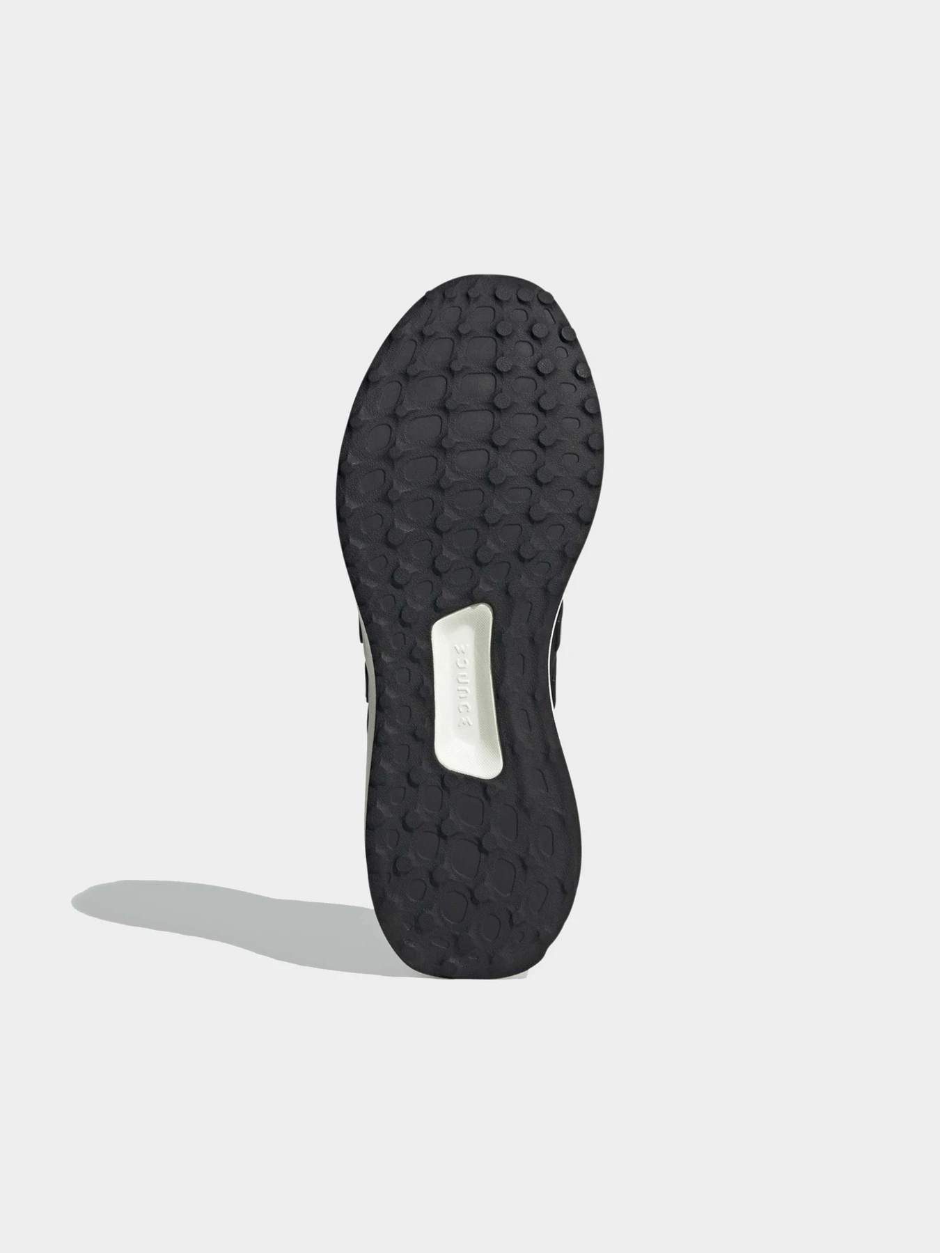 Кроссовки Adidas модель IG6004 Кроссовки Adidas модель IG6004 Фото