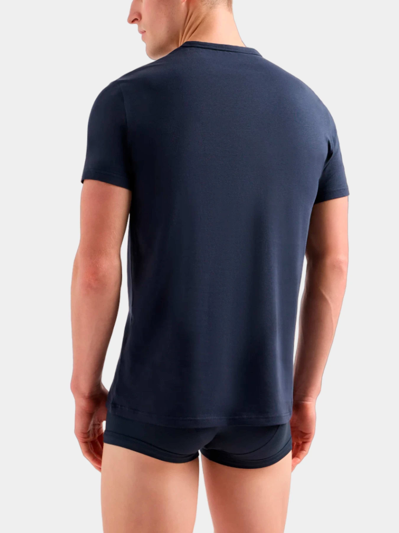 Футболки и поло Emporio Armani модель 111267-4R717-10410 Футболки и поло Emporio Armani модель 111267-4R717-10410 Фото