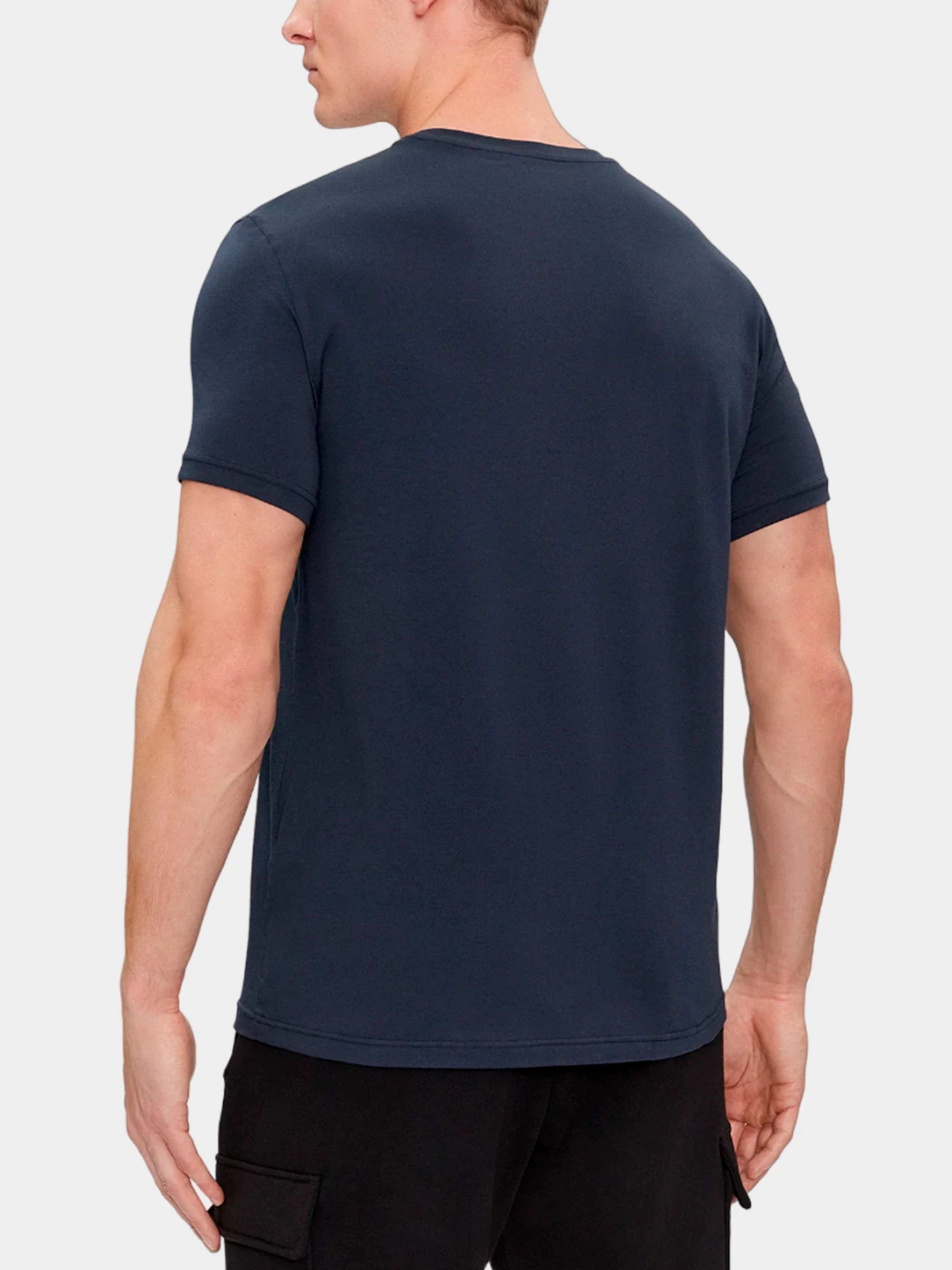 Футболки и поло Emporio Armani модель 111267-4R720-27435 Футболки и поло Emporio Armani модель 111267-4R720-27435 Фото