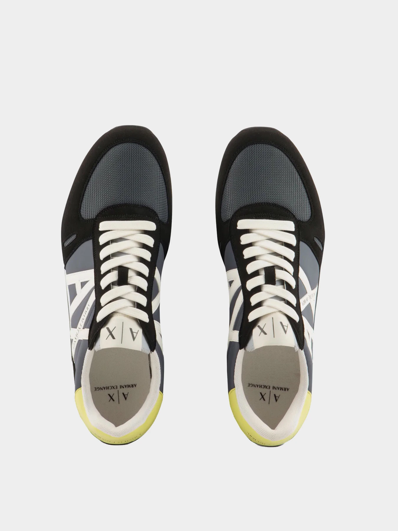 Кроссовки Armani Exchange модель XUX017-XCC68-T699 Кроссовки Armani Exchange модель XUX017-XCC68-T699 Фото