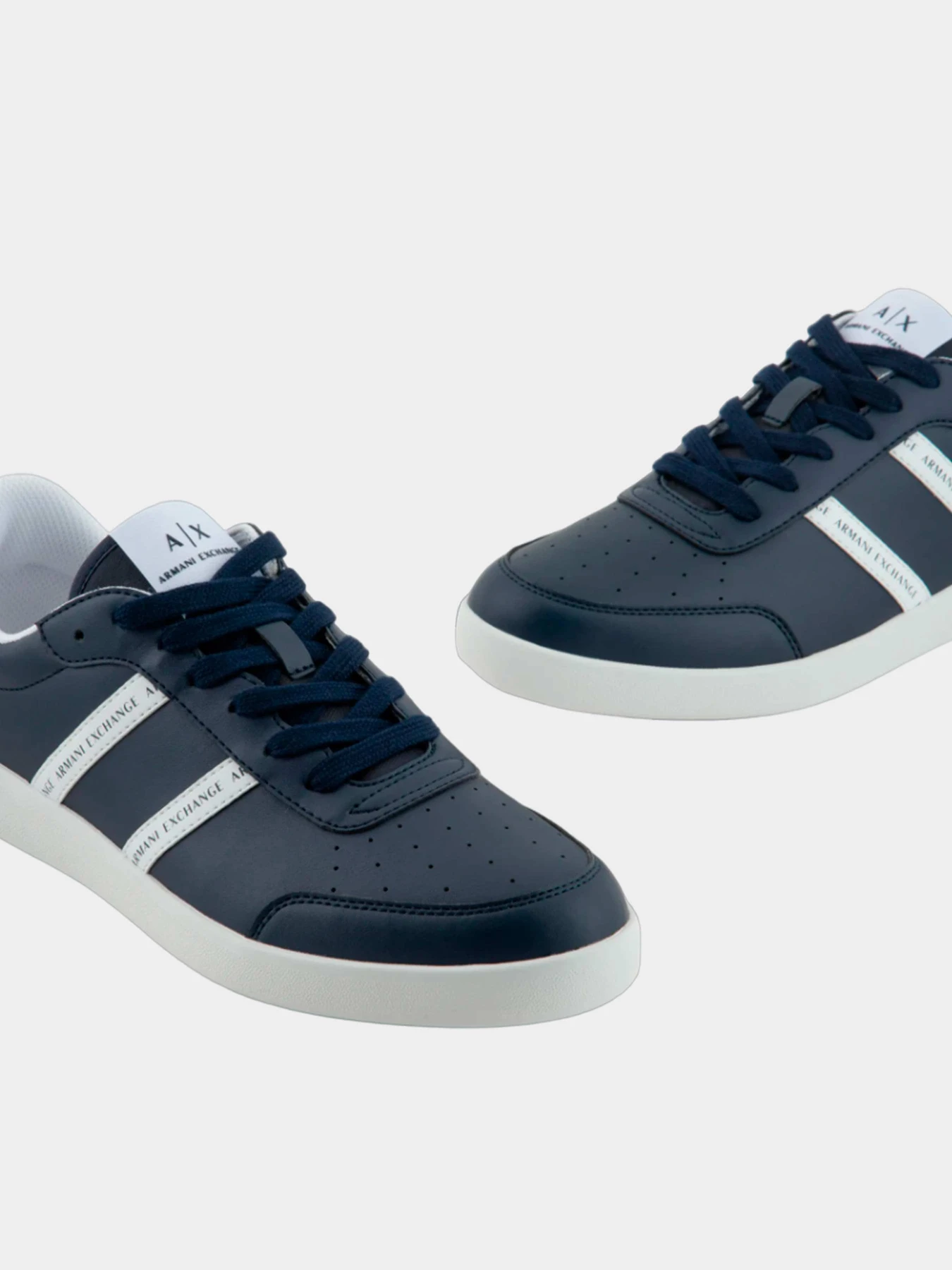 Кеды Armani Exchange модель XUX197-XV797-K487 Кеды Armani Exchange модель XUX197-XV797-K487 Фото