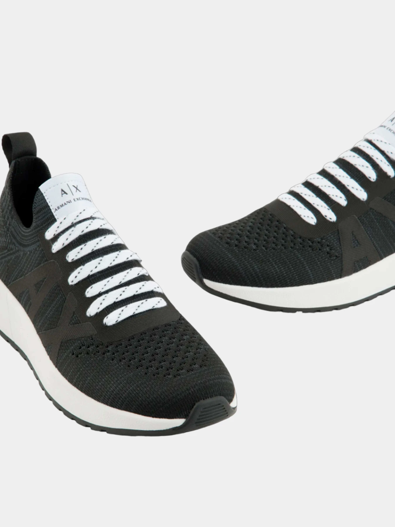 Кроссовки Armani Exchange модель XUX207-XV810-S279 Кроссовки Armani Exchange модель XUX207-XV810-S279 Фото