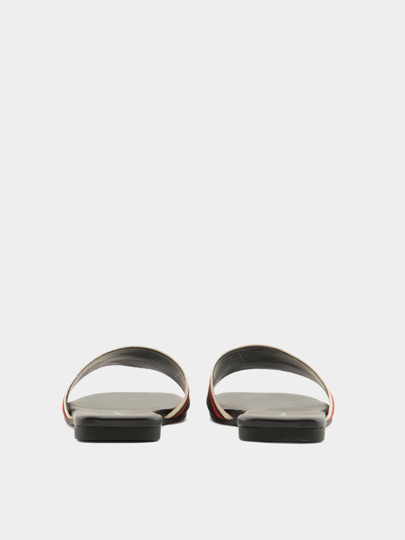 Шлёпанцы Armani Exchange модель XDP045-XV842-00002 Фото