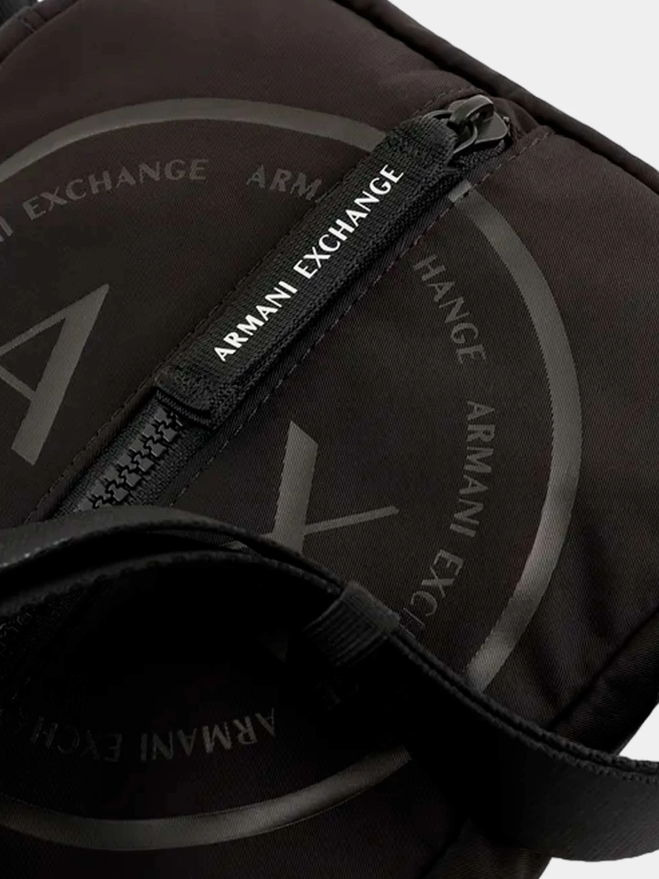 Сумки Armani Exchange модель 952650-4R826-00020 Фото