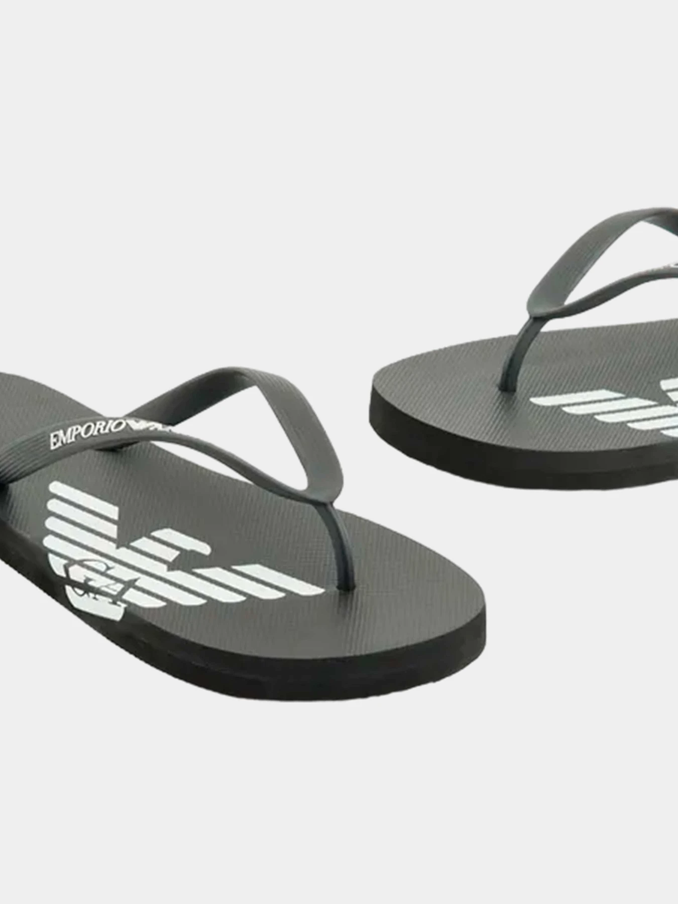 Шлёпанцы Emporio Armani модель XVQS08-XN746-A120 Фото