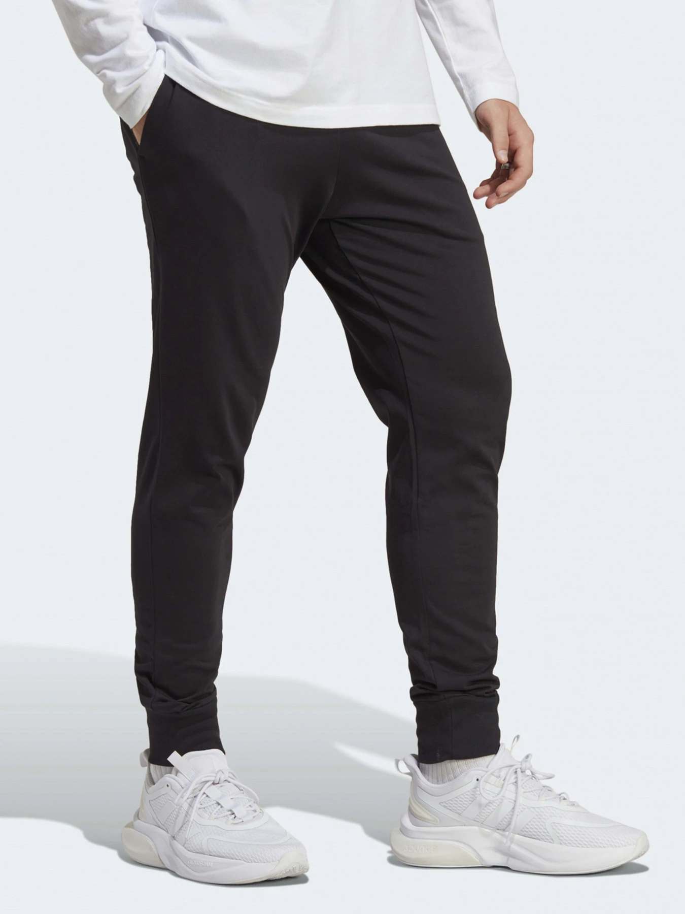 Брюки Adidas модель IC9417 Брюки Adidas модель IC9417 Фото
