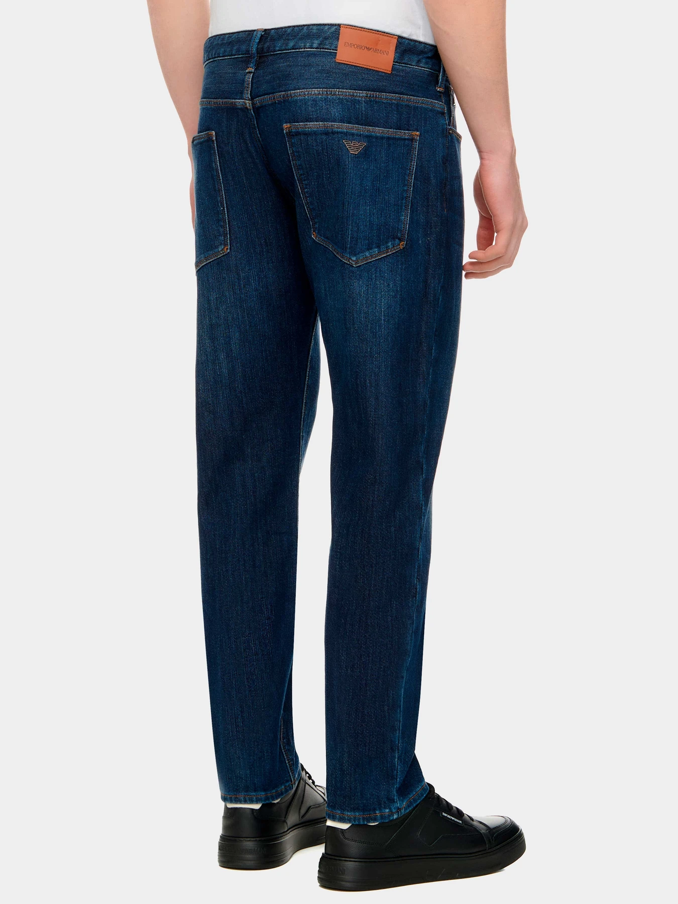 Джинсы Emporio Armani модель 3D1J06-1DRPZ-0942 Джинсы Emporio Armani модель 3D1J06-1DRPZ-0942 Фото
