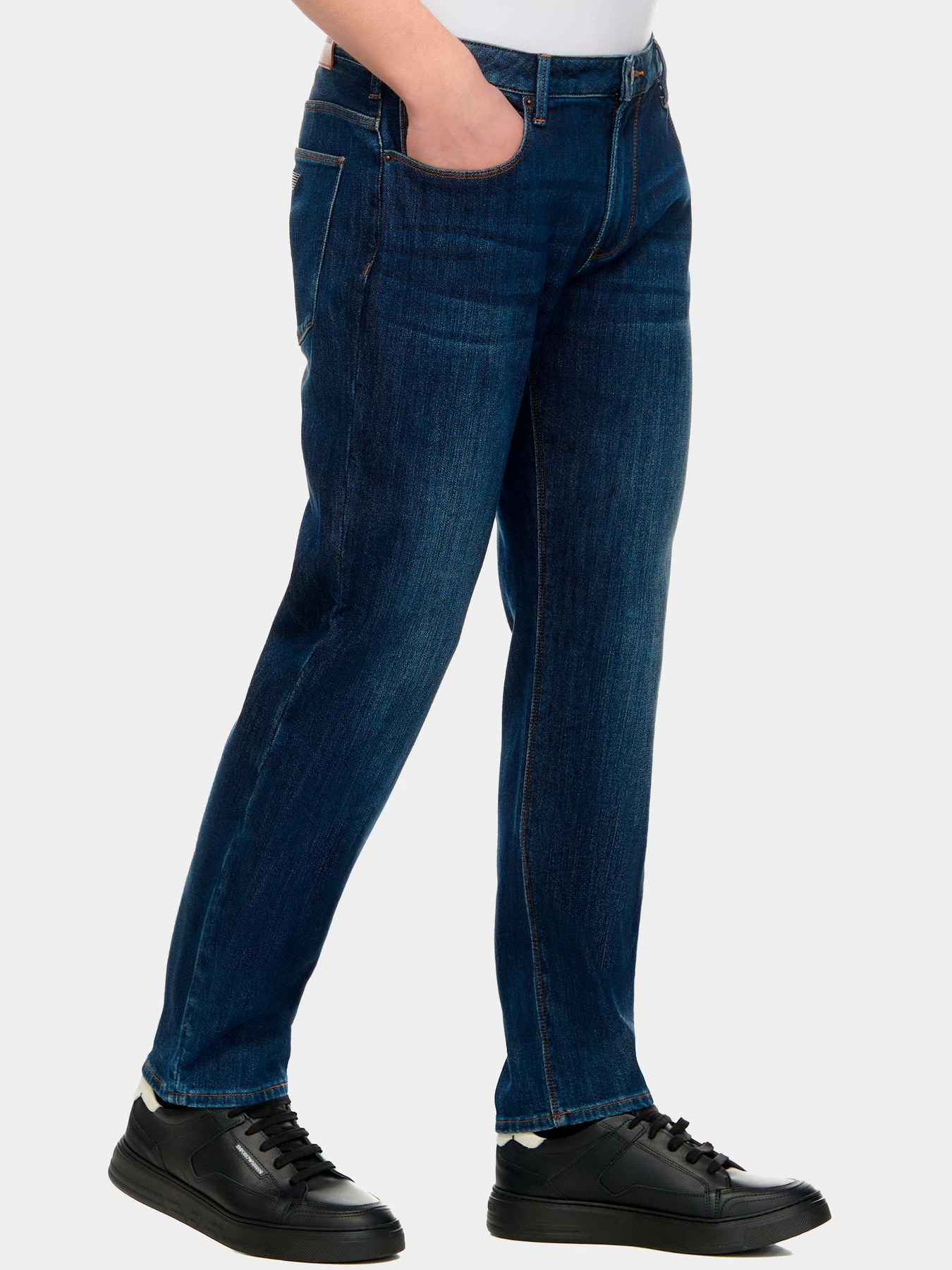 Джинсы Emporio Armani модель 3D1J06-1DRPZ-0942 Джинсы Emporio Armani модель 3D1J06-1DRPZ-0942 Фото