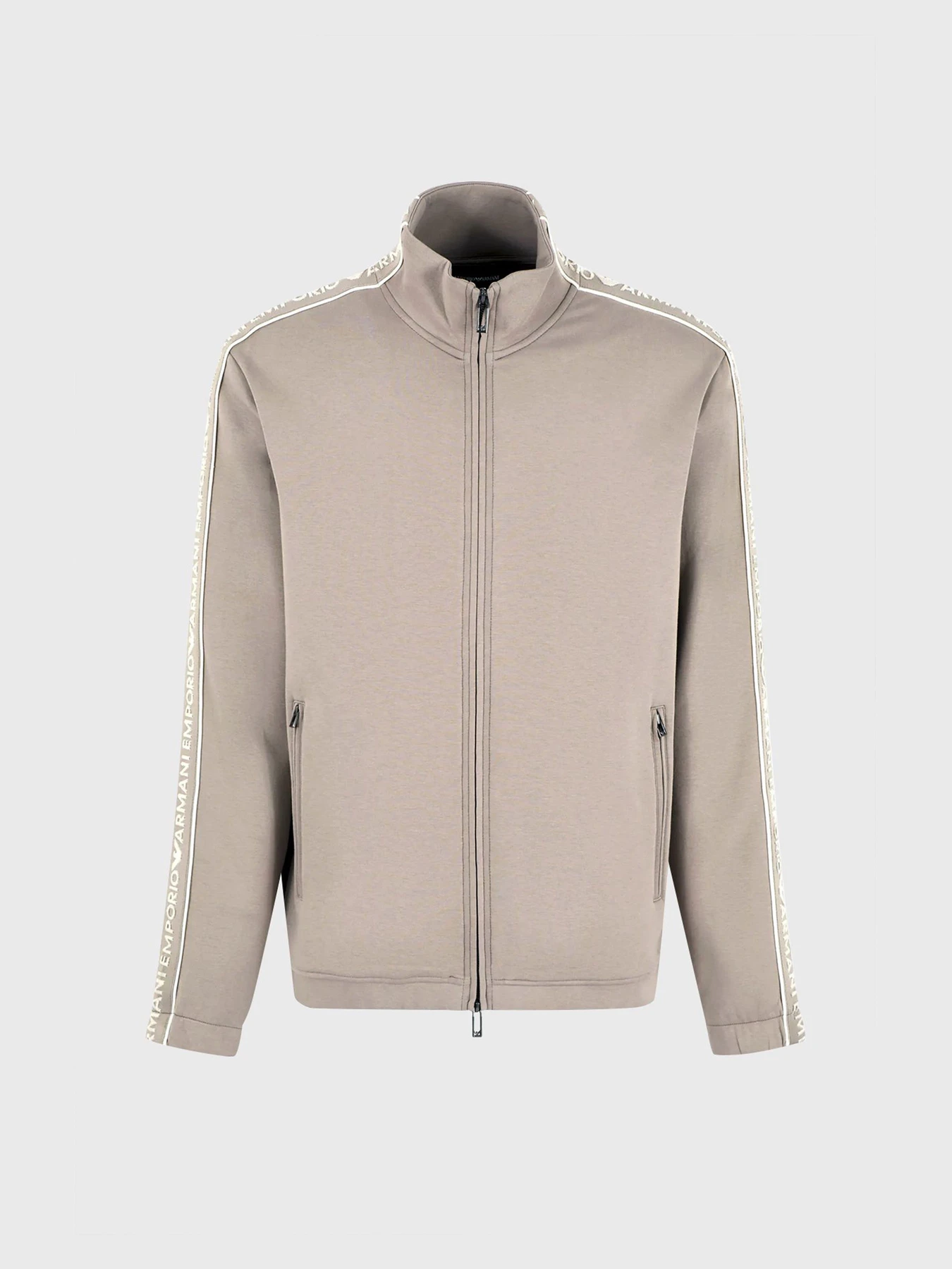 Худи и свитшоты Emporio Armani модель 3D1M69-1JHSZ-0650 Худи и свитшоты Emporio Armani модель 3D1M69-1JHSZ-0650 Фото