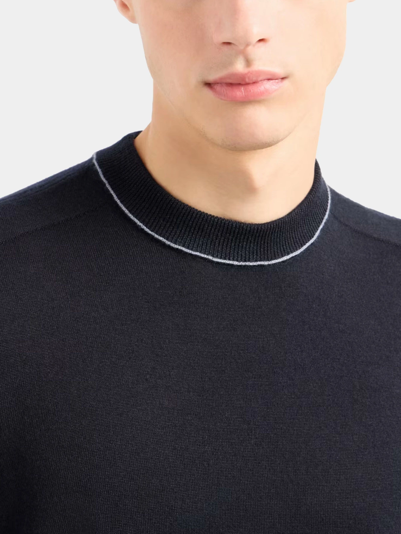 Худи и свитшоты Emporio Armani модель 3D1MX6-1MMNZ-0920 Худи и свитшоты Emporio Armani модель 3D1MX6-1MMNZ-0920 Фото