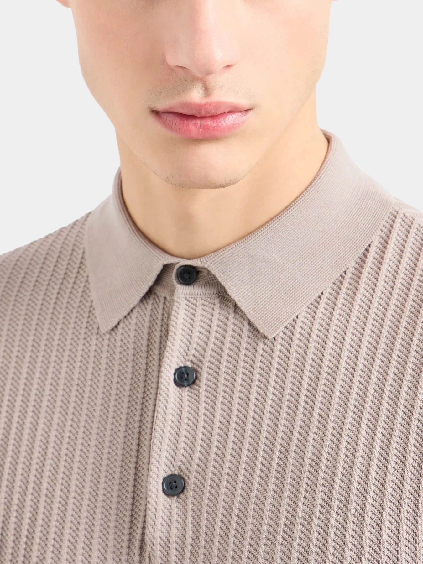 Футболки и поло Emporio Armani модель 3D1MXM-1MPGZ-F604 Футболки и поло Emporio Armani модель 3D1MXM-1MPGZ-F604 Фото