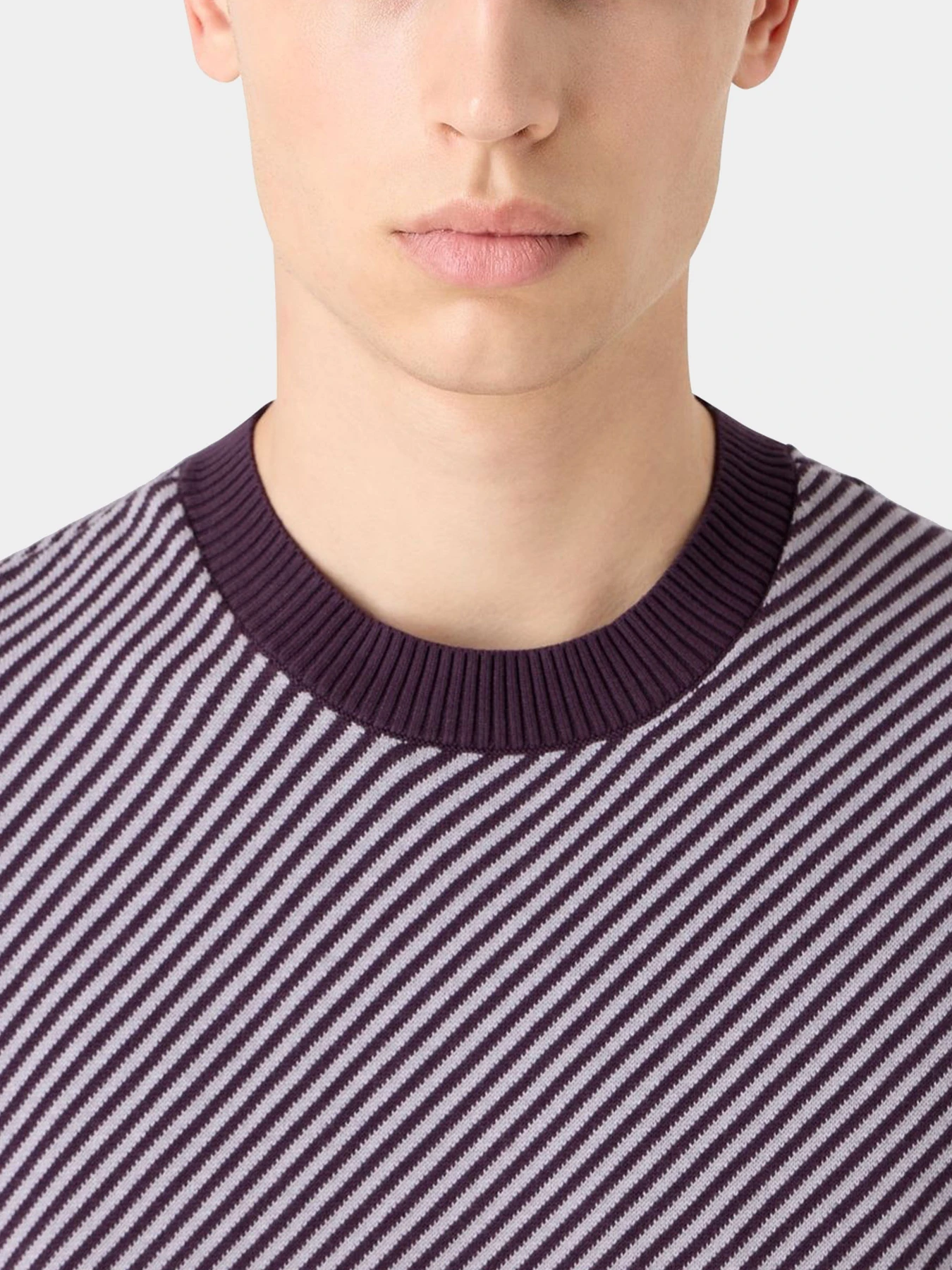Худи и свитшоты Emporio Armani модель 3D1MXP-1MPNZ-F815 Худи и свитшоты Emporio Armani модель 3D1MXP-1MPNZ-F815 Фото