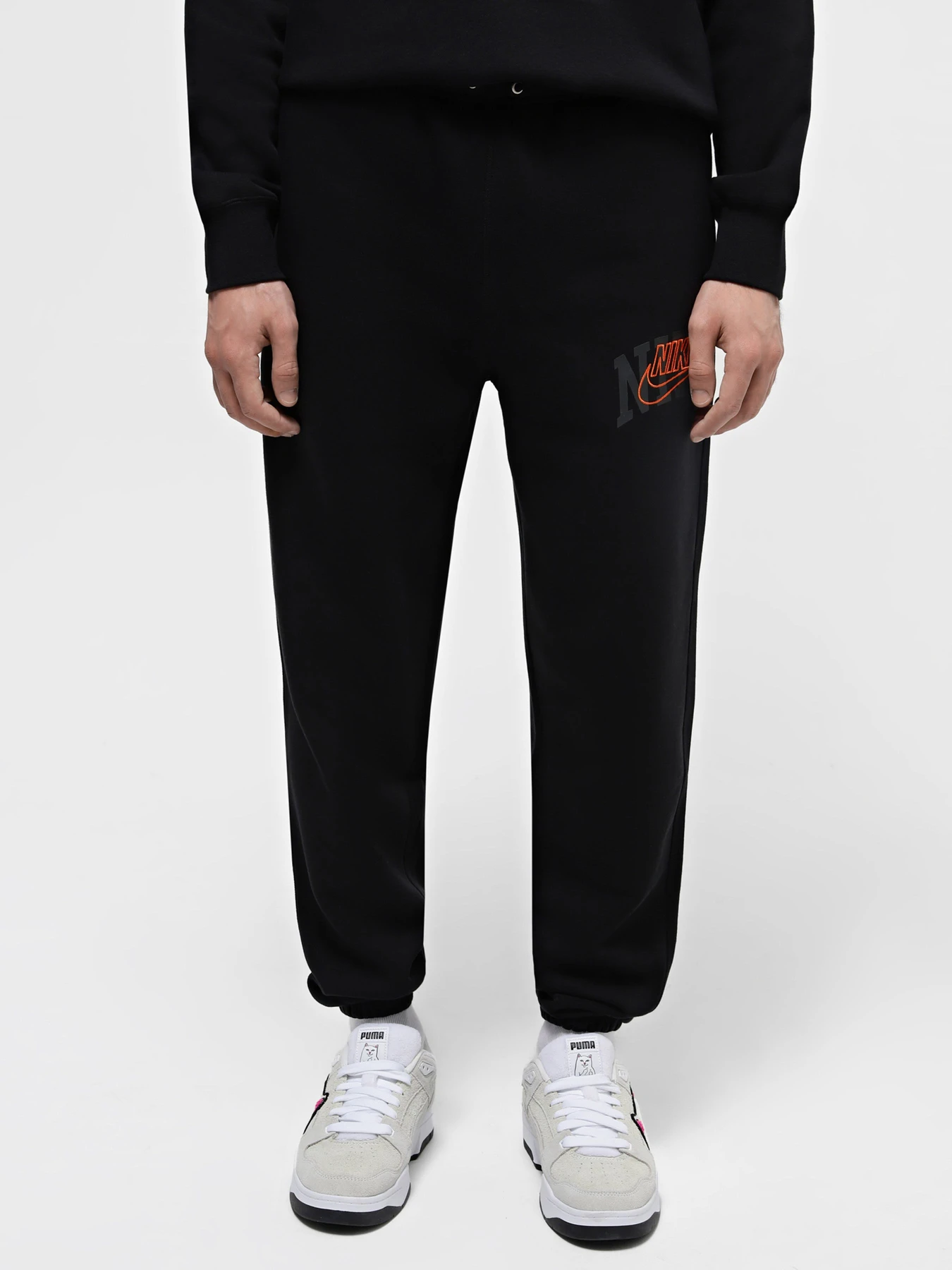 Брюки NIKE модель FV4453-010 Брюки NIKE модель FV4453-010 Фото