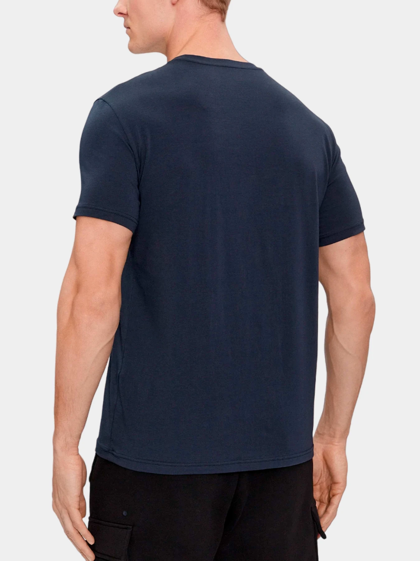 Футболки и поло Emporio Armani модель 111267-4R720-09674 Футболки и поло Emporio Armani модель 111267-4R720-09674 Фото