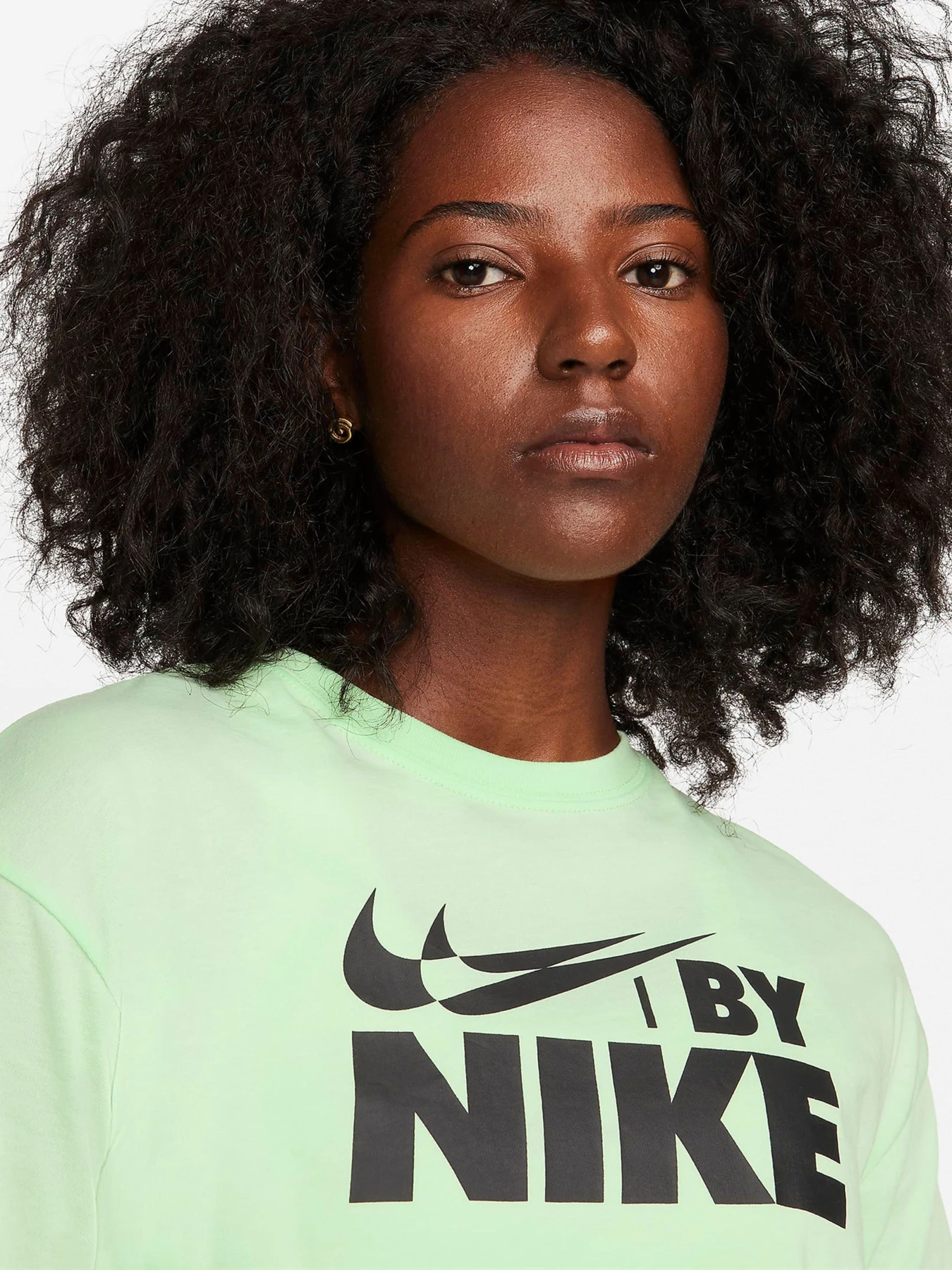 Футболки и поло NIKE модель FZ4635-376 Футболки и поло NIKE модель FZ4635-376 Фото