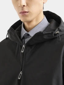 Куртки и дубленки Emporio Armani модель 3D1BB4-1NJVZ-0999 Фото
