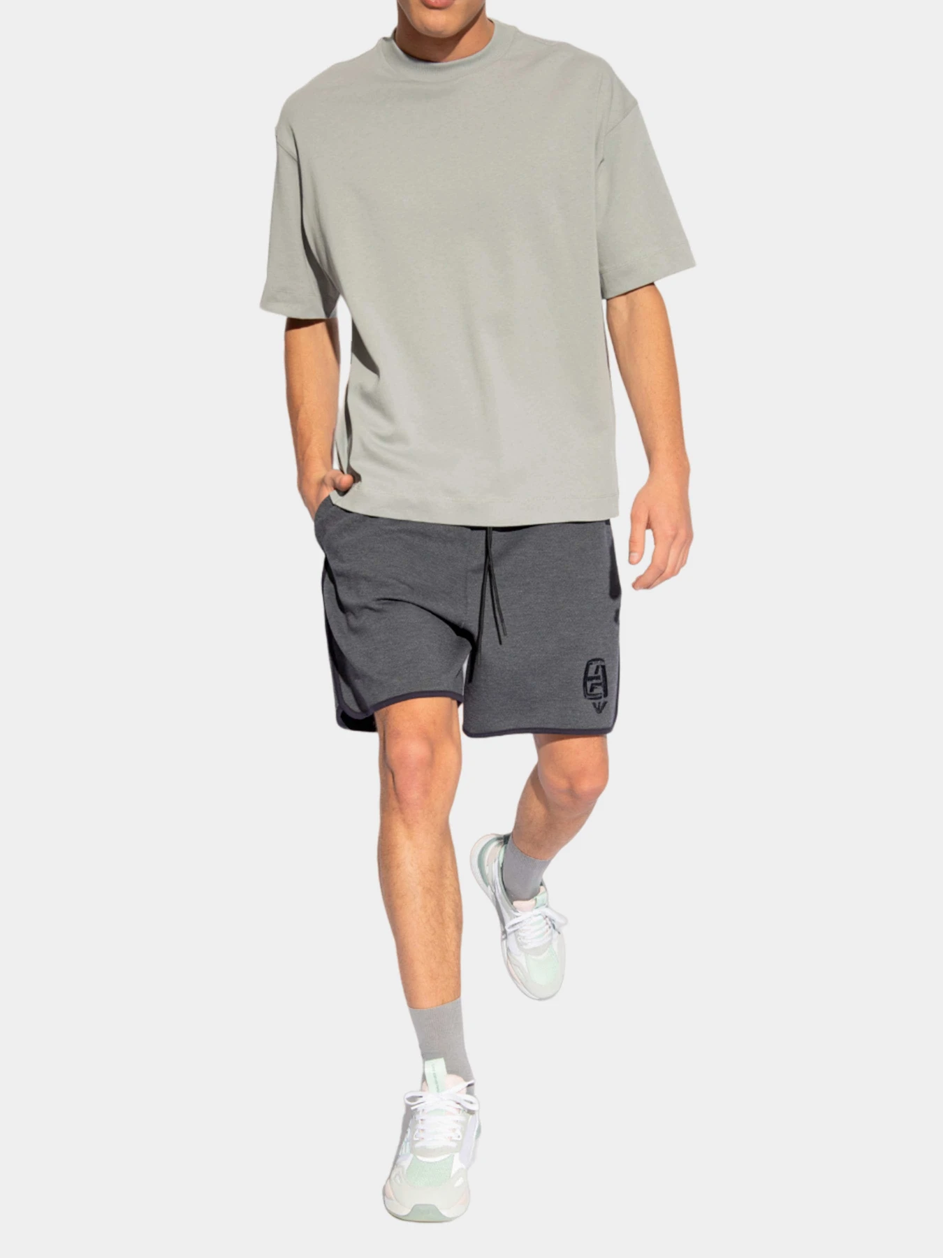 Шорты Emporio Armani модель 3D1PL5-1JOGZ-F917 Шорты Emporio Armani модель 3D1PL5-1JOGZ-F917 Фото