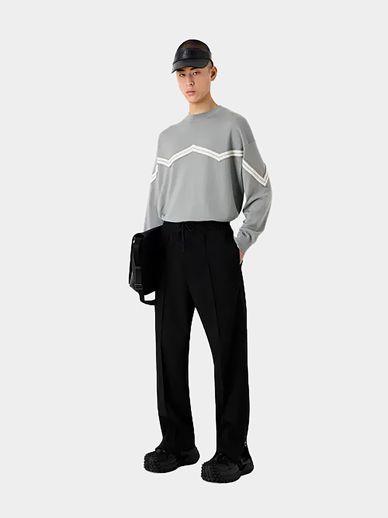 Брюки Emporio Armani модель 3D1PN4-1NFVZ-0999 Брюки Emporio Armani модель 3D1PN4-1NFVZ-0999 Фото