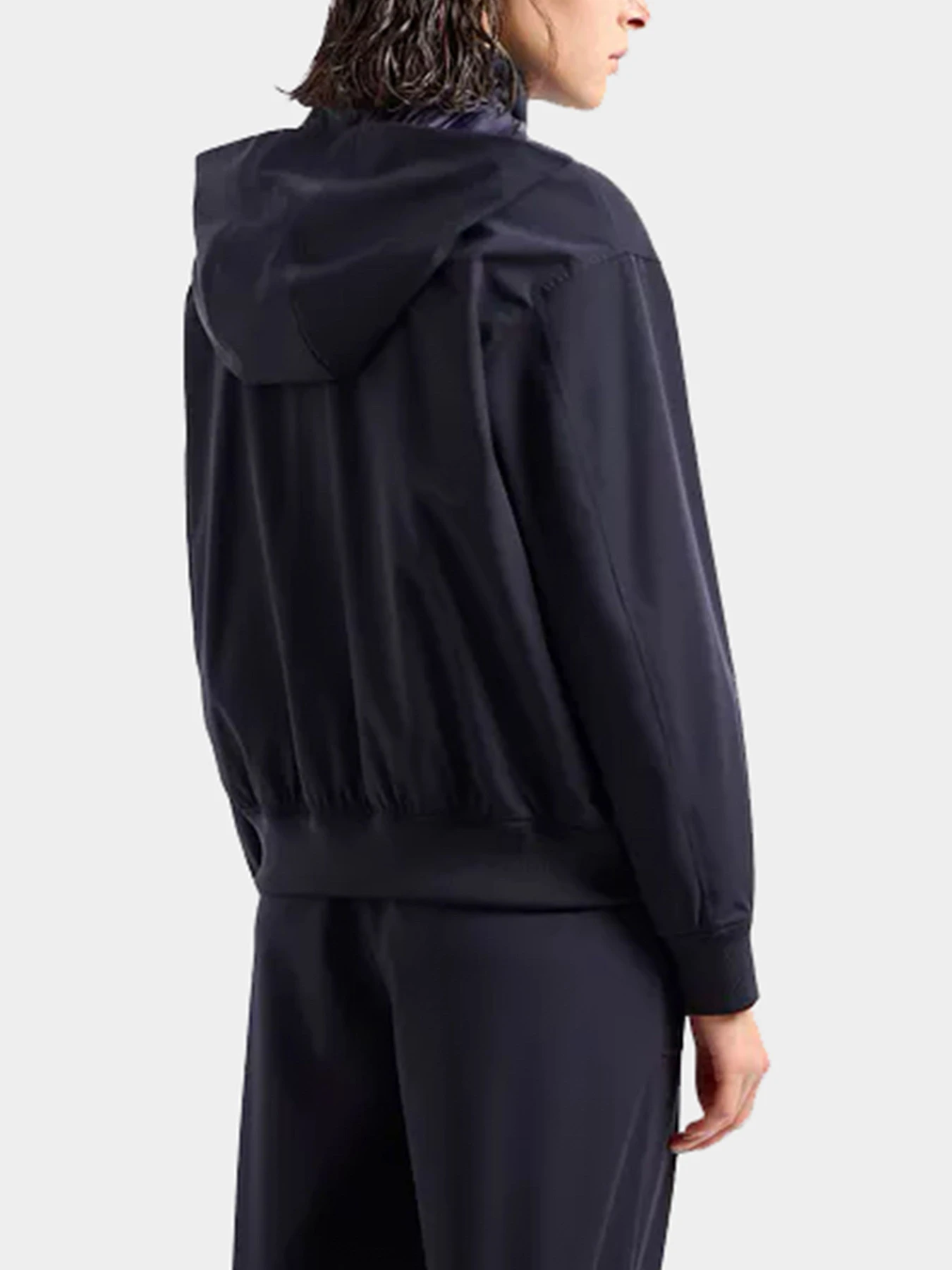 Куртки и дубленки Emporio Armani модель 3D2B90-1NNIZ-0927 Фото