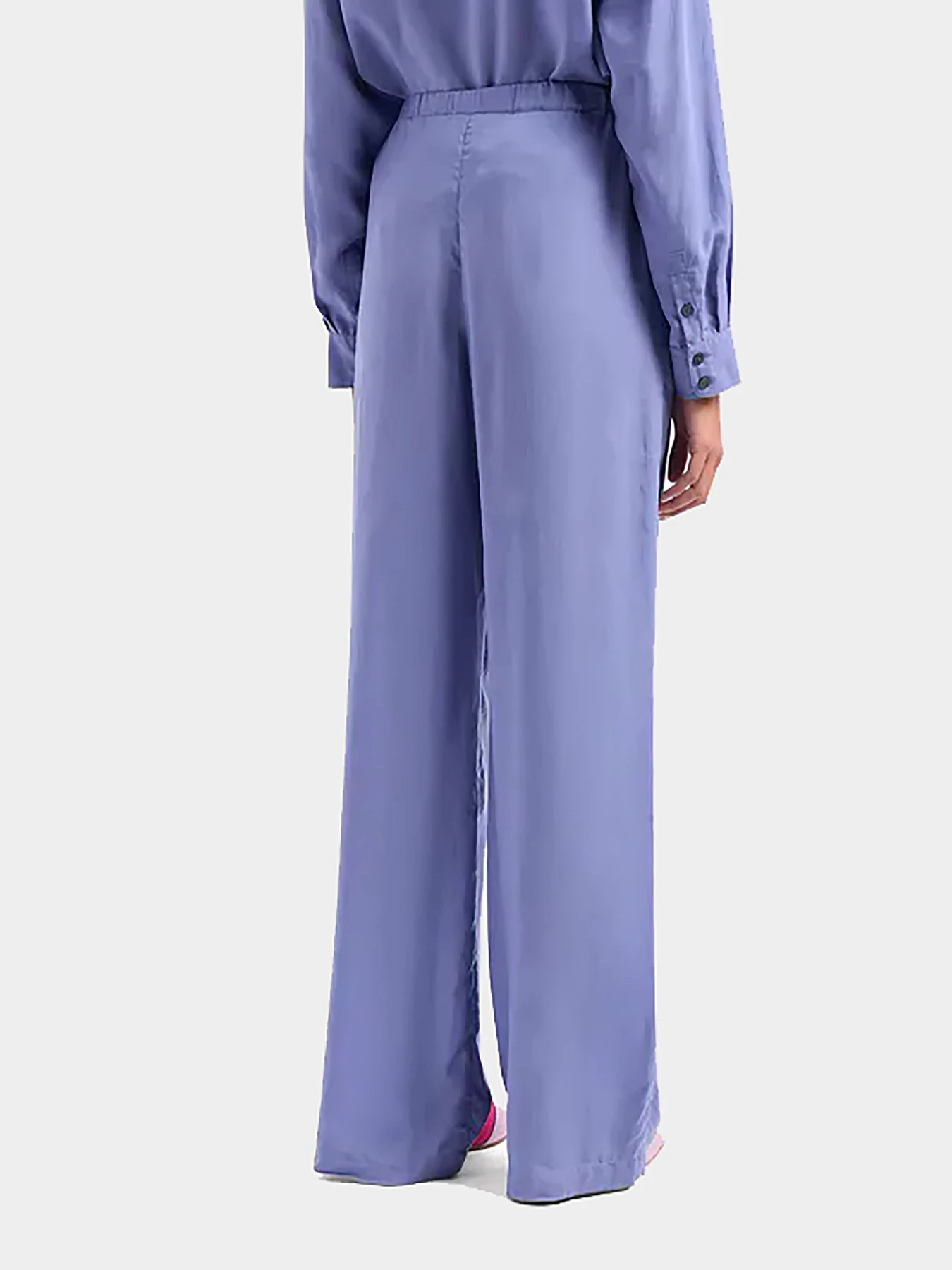 Брюки Emporio Armani модель 3D2P93-1NKGZ-0829 Брюки Emporio Armani модель 3D2P93-1NKGZ-0829 Фото