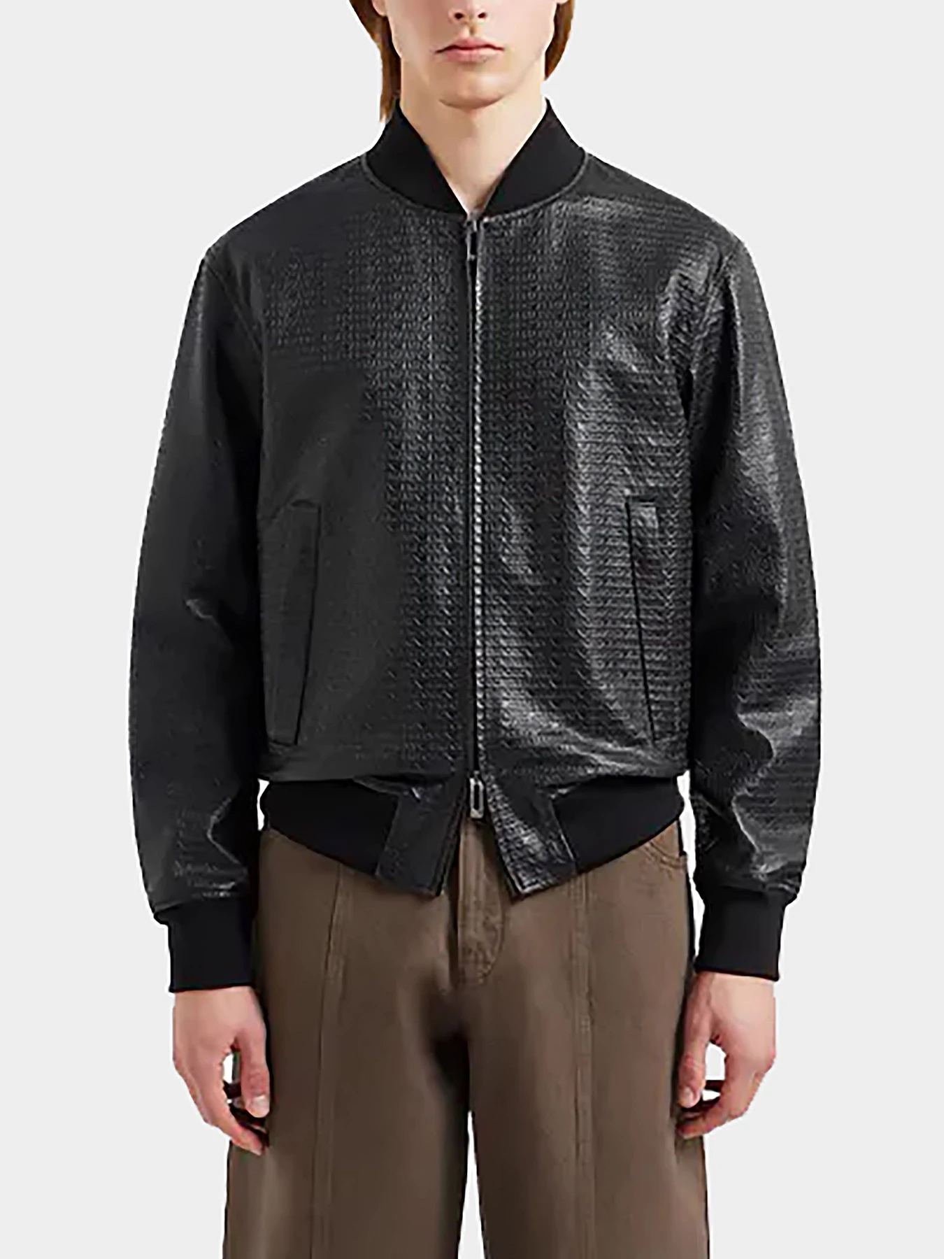 Куртки и дубленки Emporio Armani модель E31R7C-F1P77-999 Куртки и дубленки Emporio Armani модель E31R7C-F1P77-999 Фото