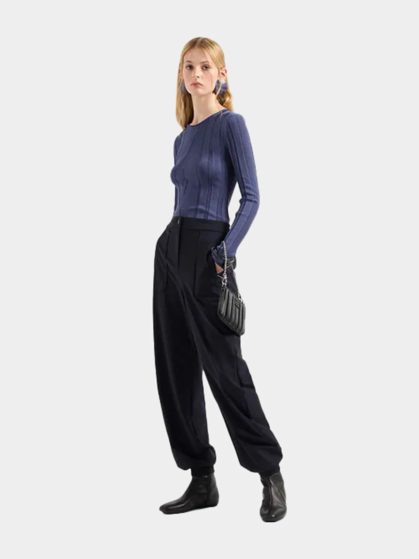 Брюки Emporio Armani модель 3D2P90-1NNIZ-0927 Брюки Emporio Armani модель 3D2P90-1NNIZ-0927 Фото