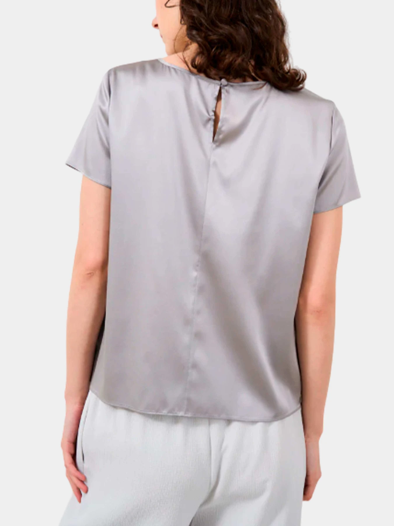 Рубашки Emporio Armani модель 8N2K15-2NXXZ-115 Фото