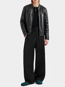 Куртки и дубленки Emporio Armani модель E31R80-F1P80-999 Фото